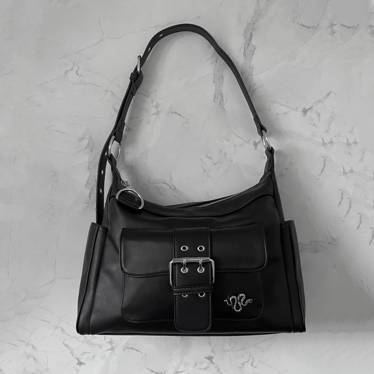 【再販】gibous snake bone belt shoulder bag