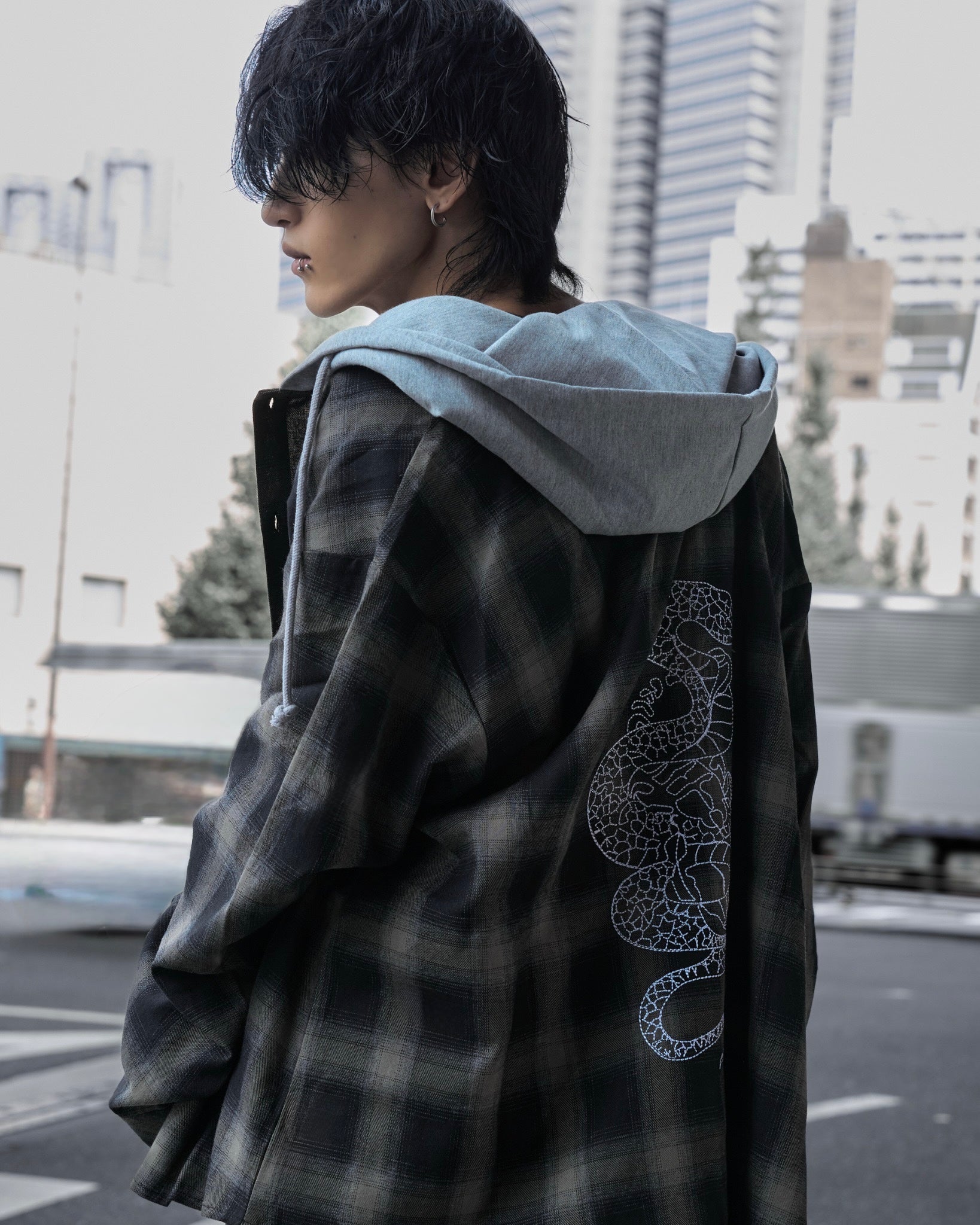 【再販】gibous snake scorpion check shirt hoodie