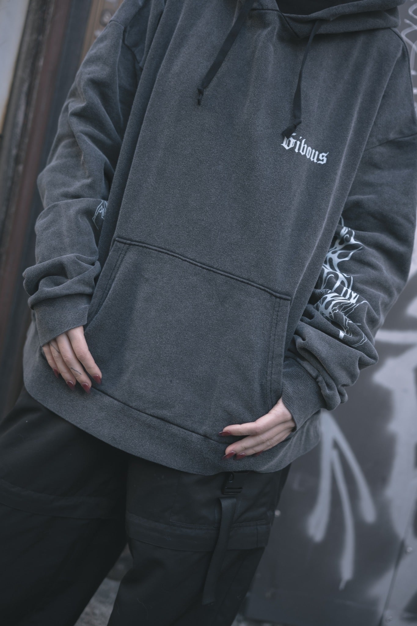 gibous tribal design powder parker