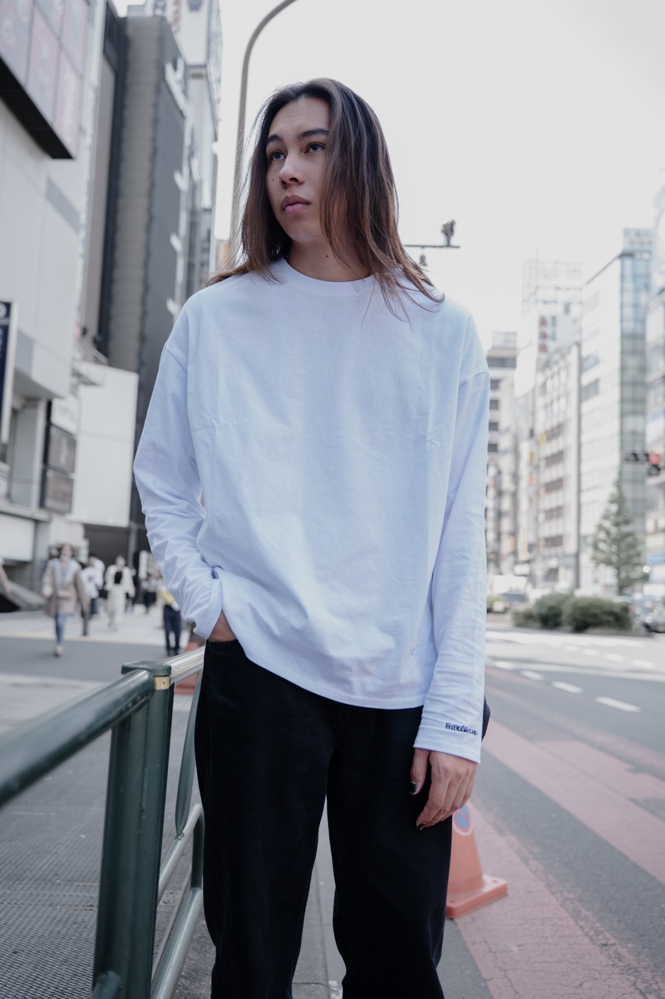 gibous×lhp twins girl long t shirt white