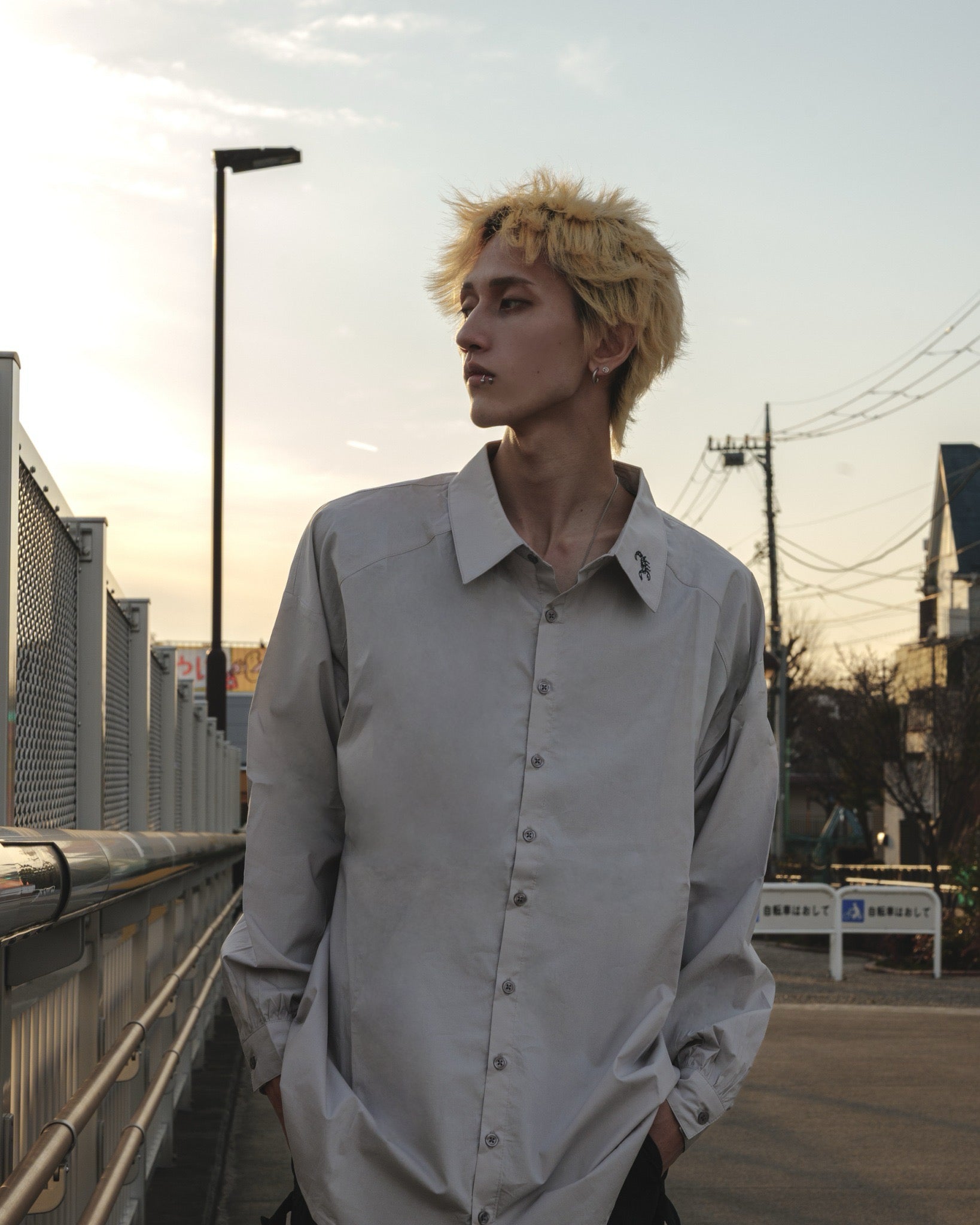 【再販】gibous scorpion shirt gray