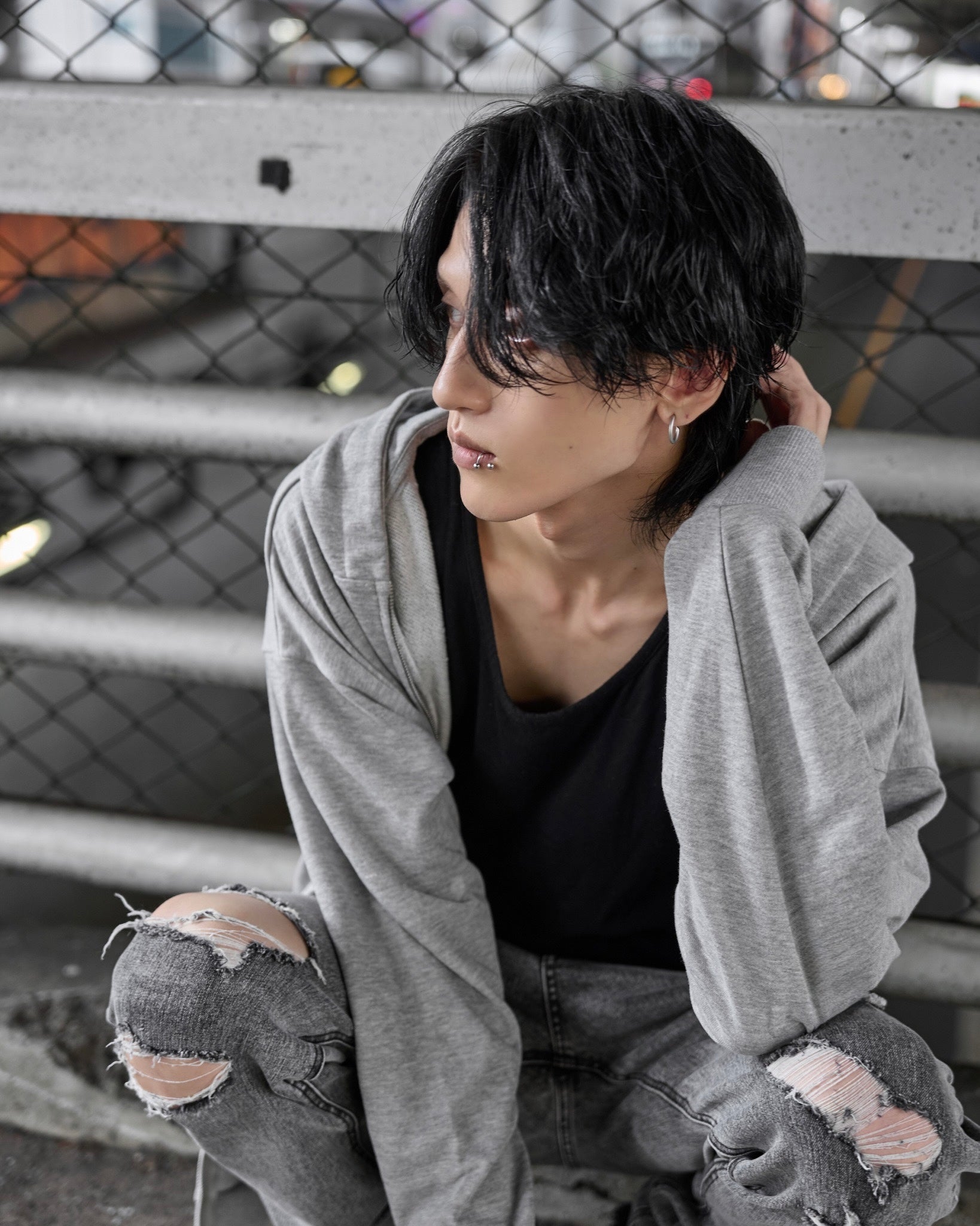 【再販】gibous logo snake cross parker gray