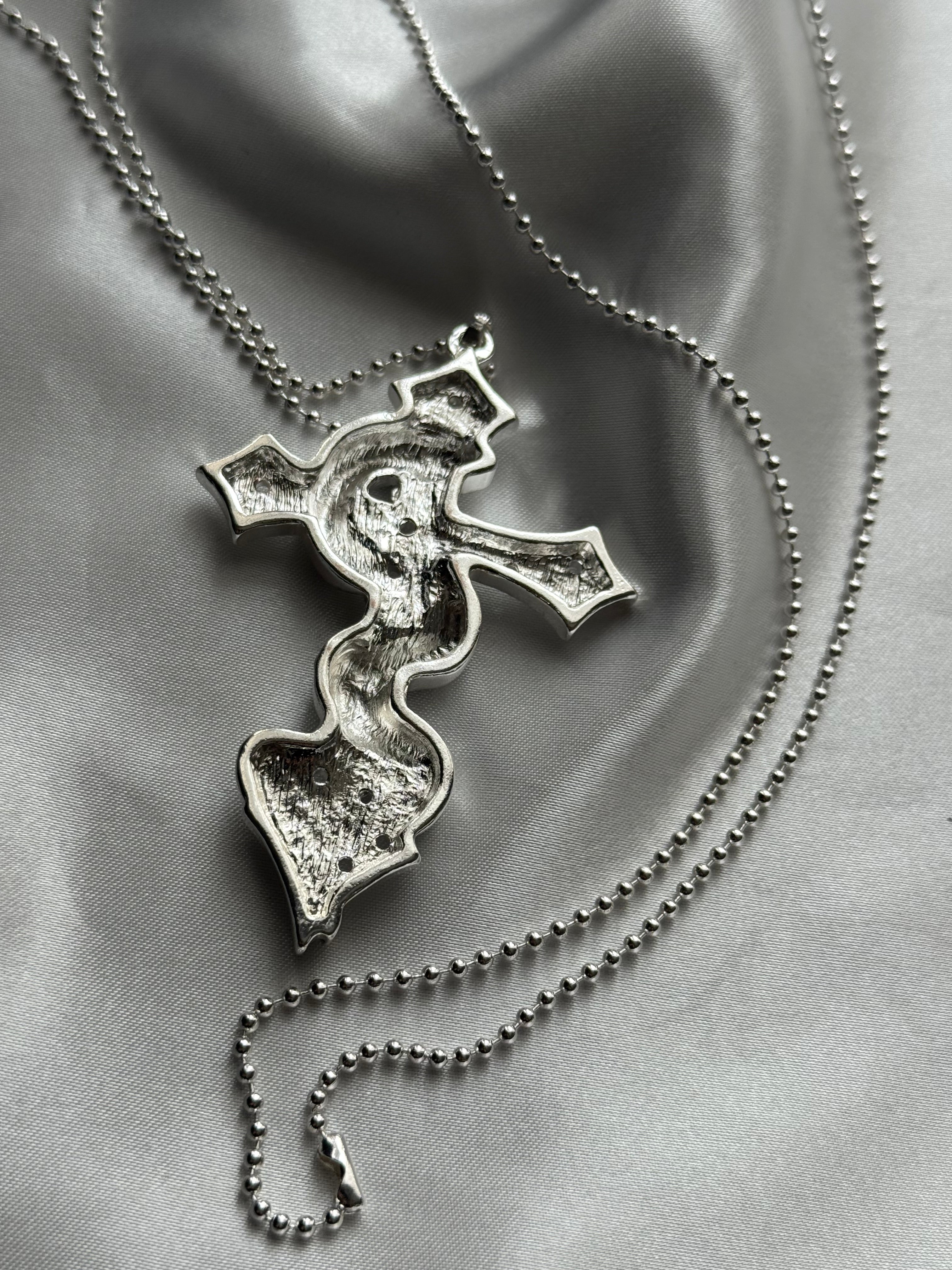 gibous snake cross pierce stock necklace silver