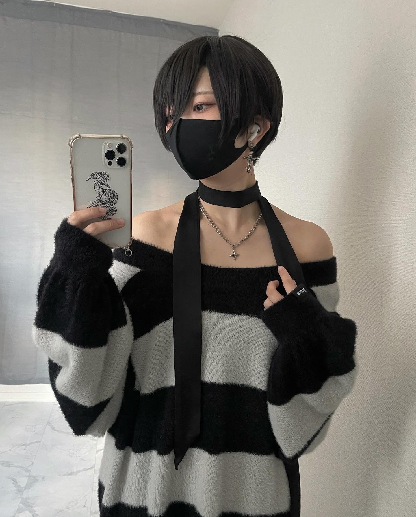 gibous shaggy border knit black×white