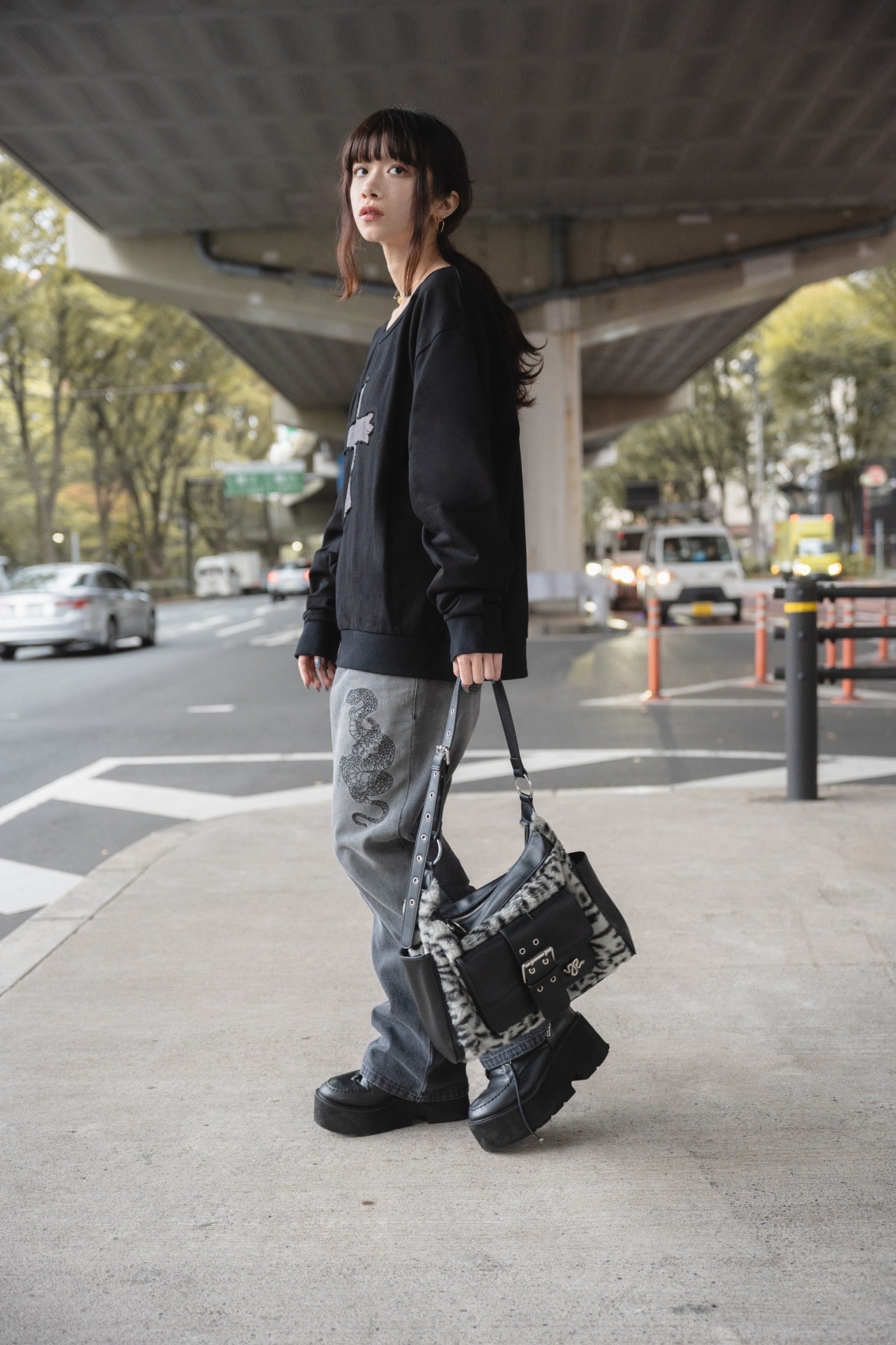 【再販】gibous snake scorpion smokey gradation denim