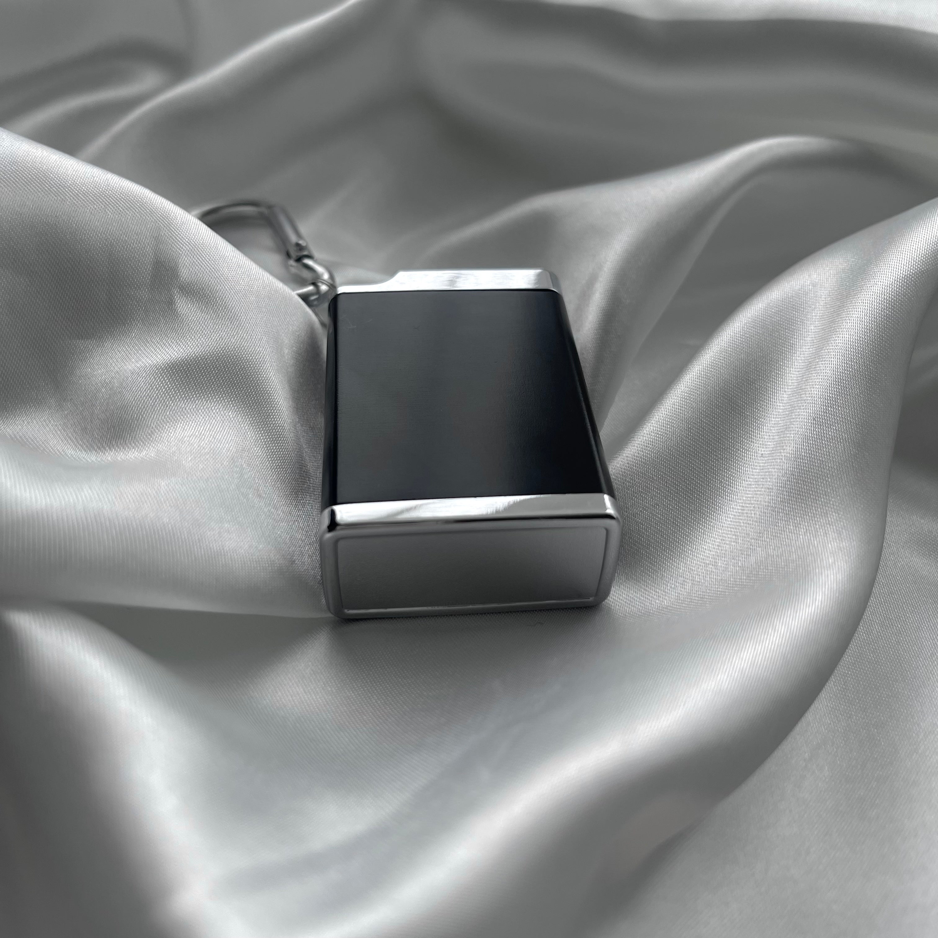 【订做】凸蛇蝎子标志烟灰缸盒