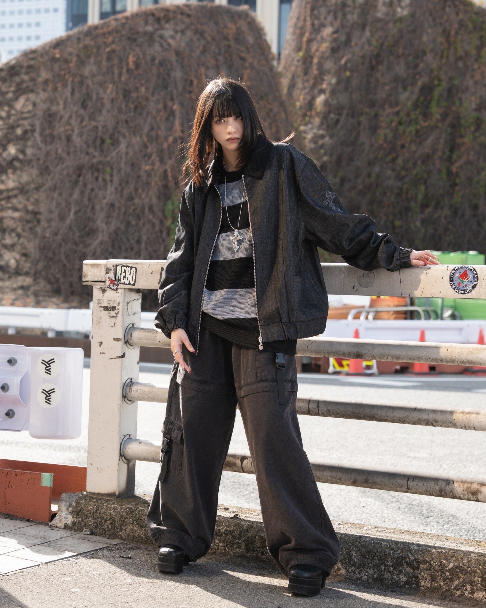 gibous snake cross corduroy denim jacket