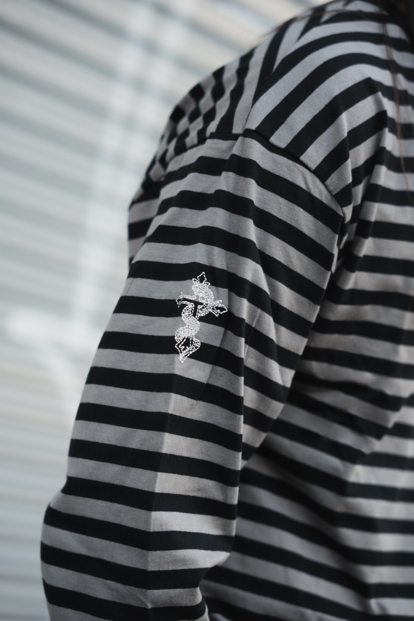 gibous snake cross border black×gray