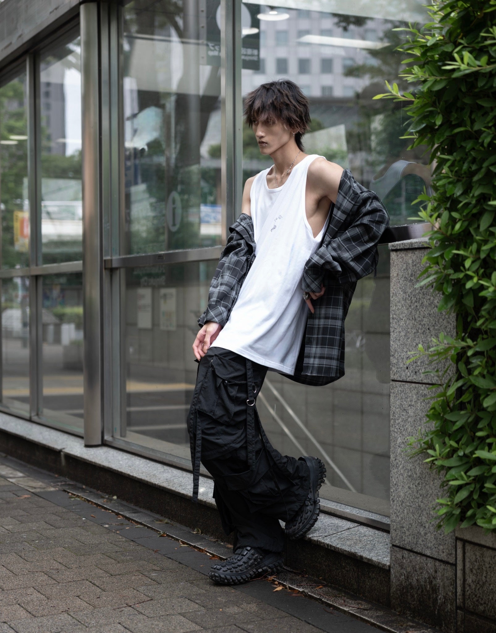 gibous snake cross tanktop white
