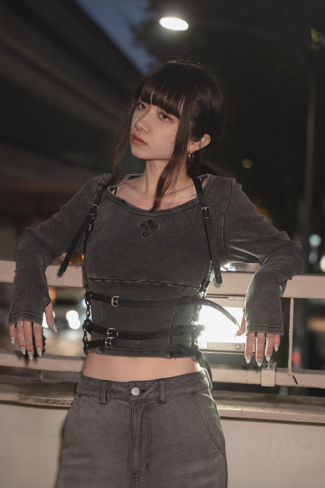 gibous logo harness belt