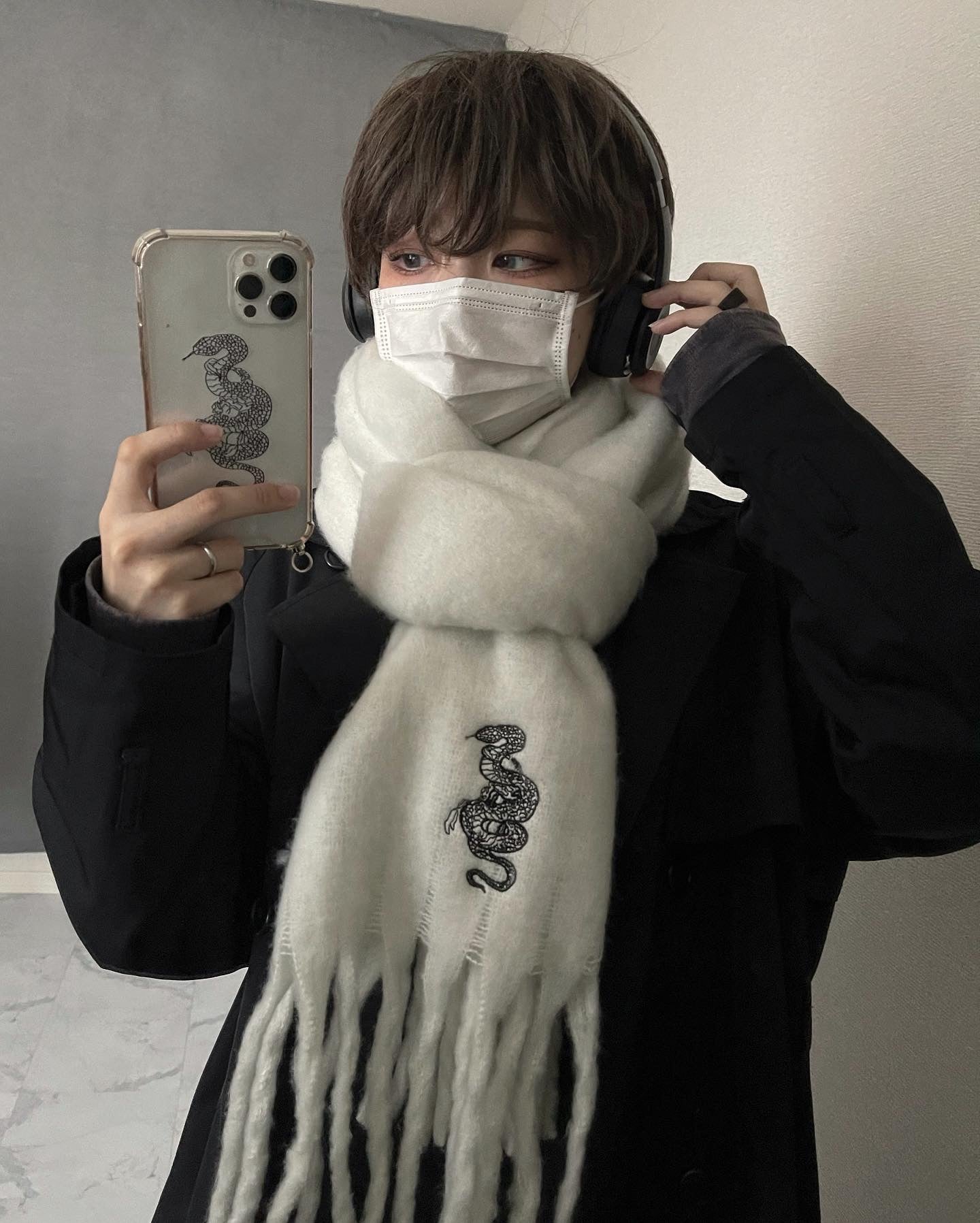 【再販】gibous fluffy scarf snow white