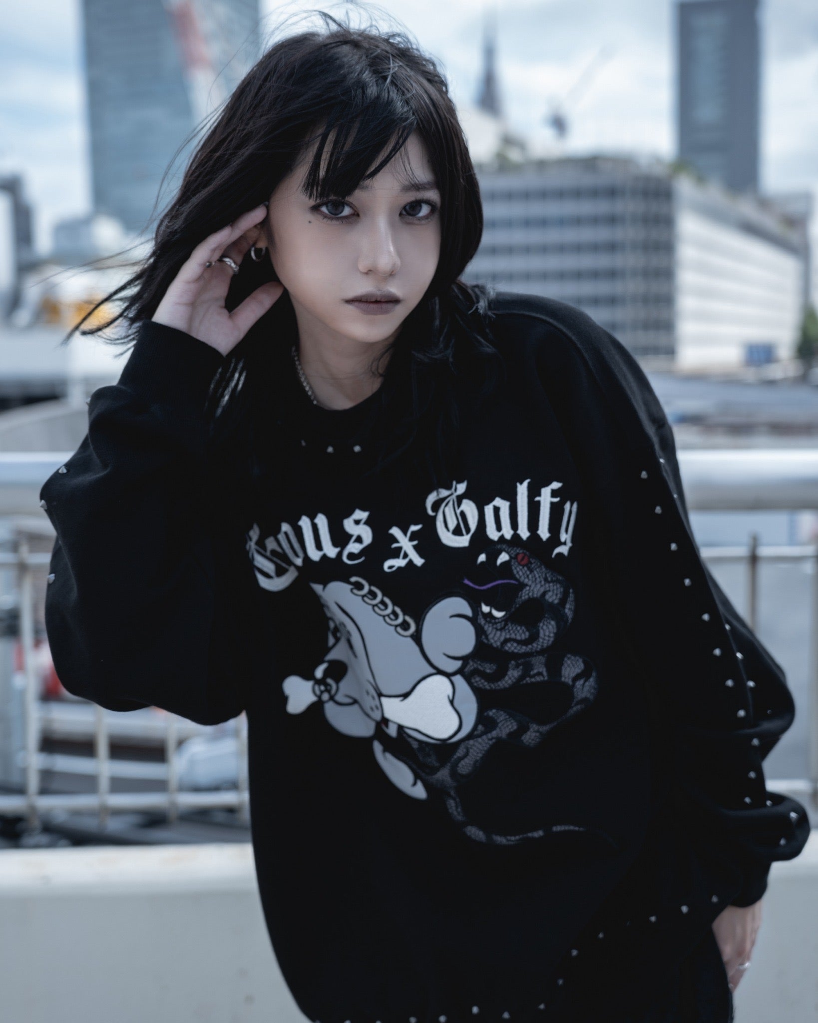 【受注生産】gibous×GALFY snake dog damage studs trainer black