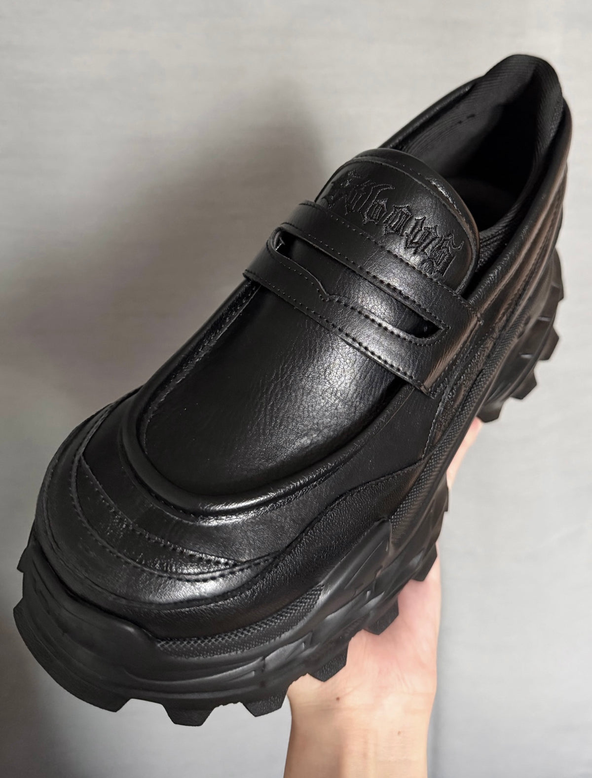 【受注生産】gibous snake scorpion sneaker loafers