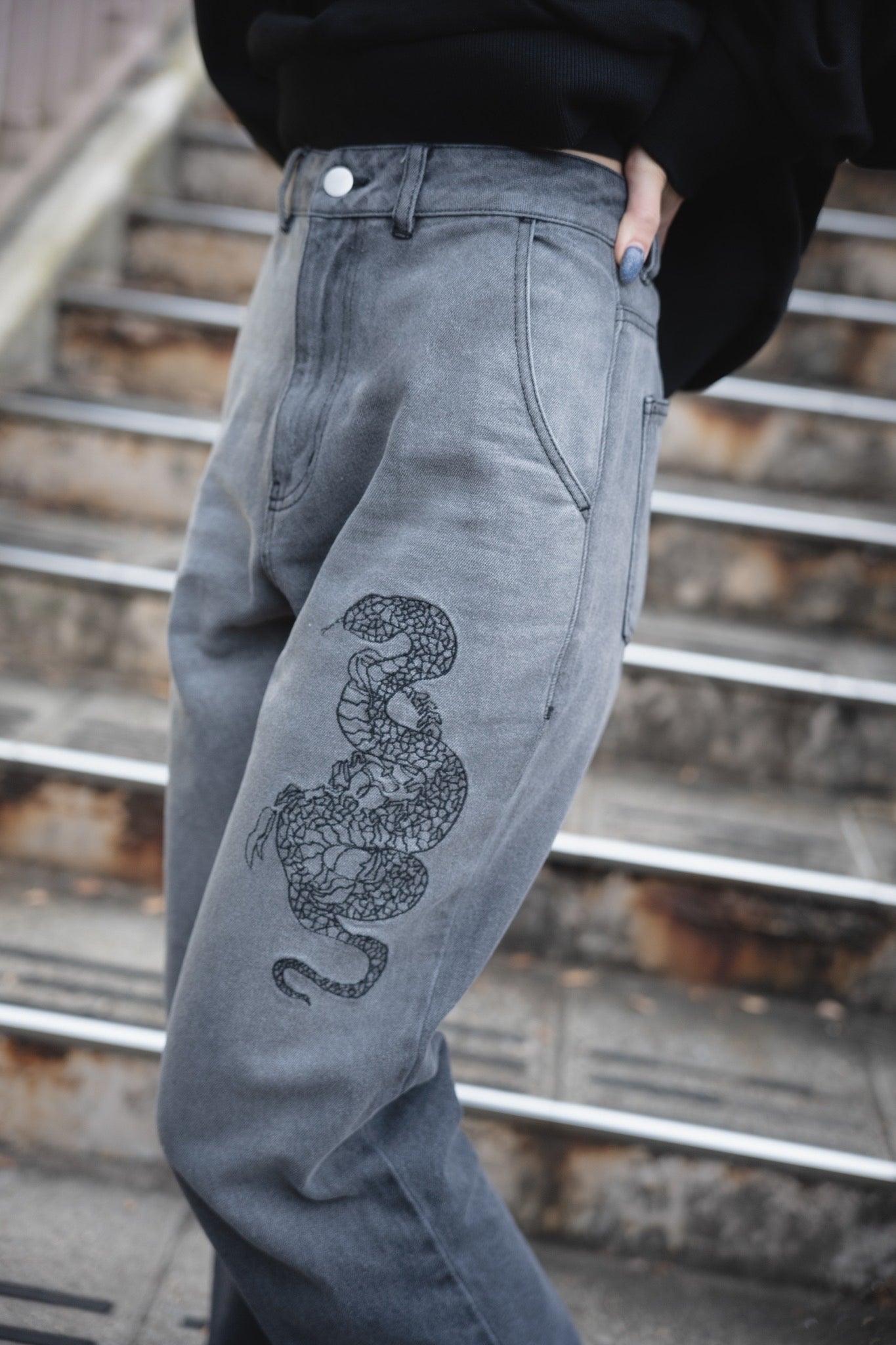 【再販】gibous snake scorpion smokey gradation denim