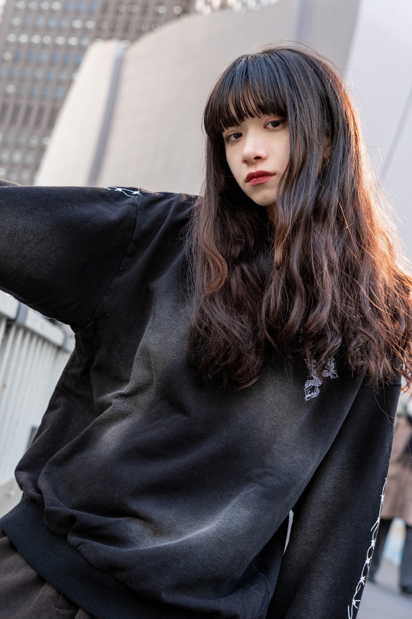 【再販】gibous wash damage snake cross trainer