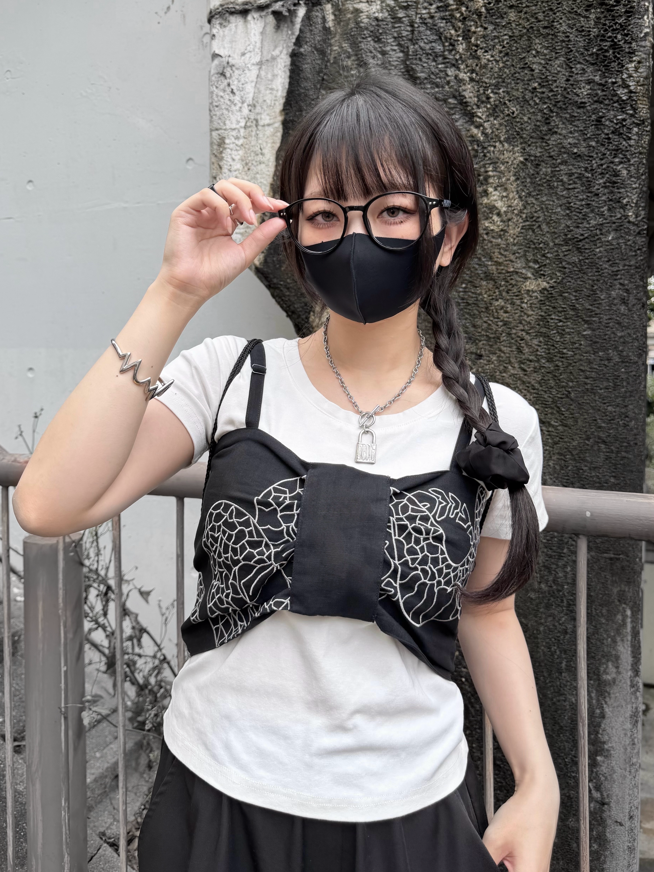 gibous snake scorpion ribbon bustier