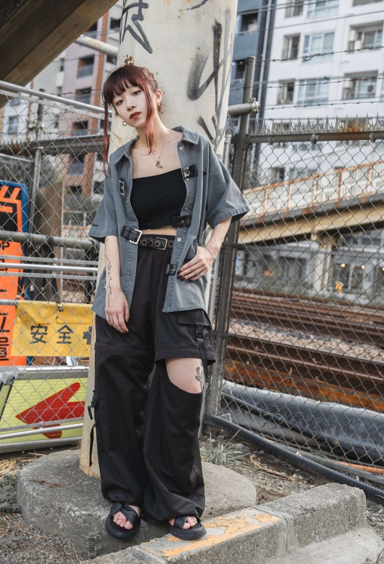 【再販】gibous scorpion zipper cargo trousers black