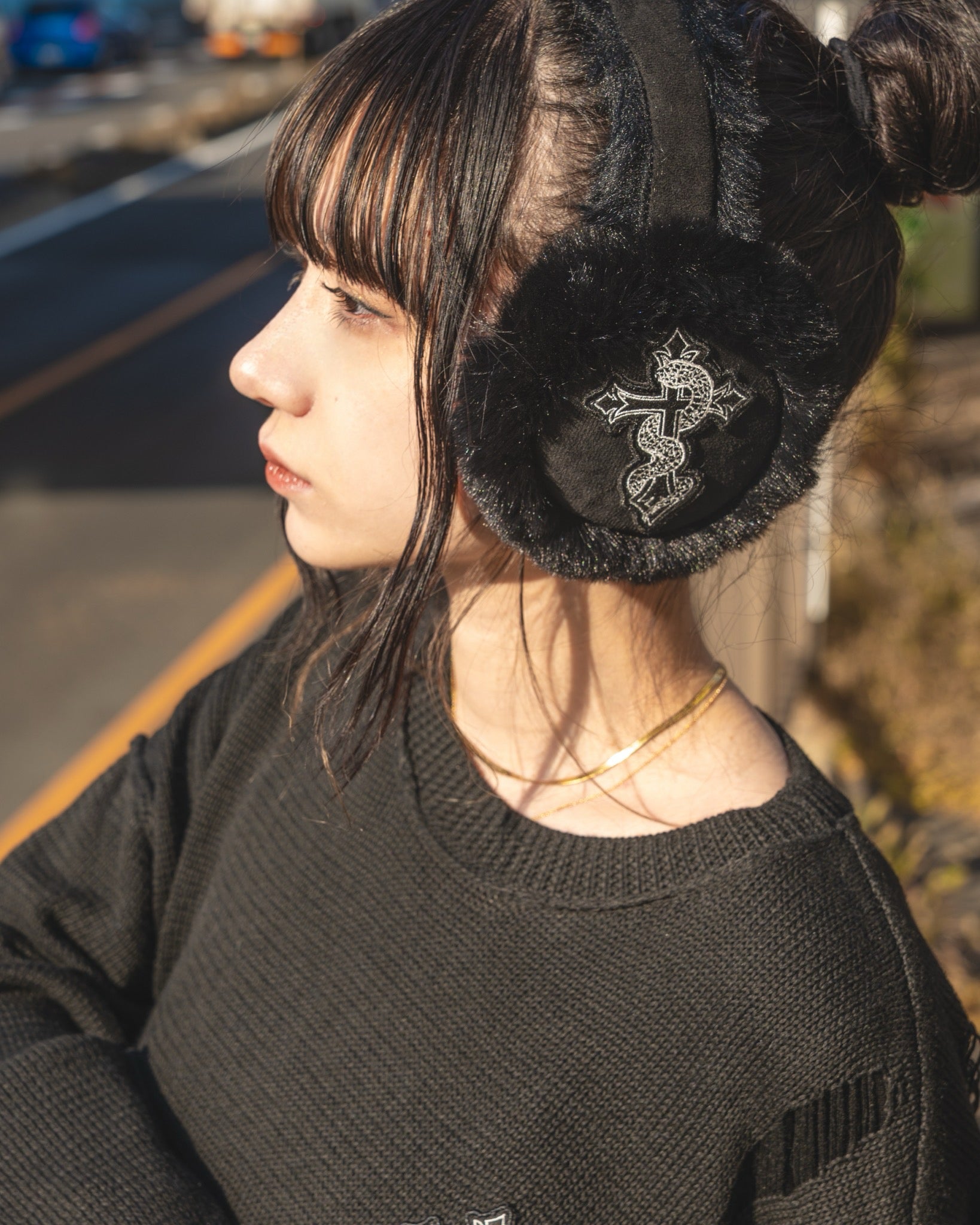 gibous snake cross black fur earflap