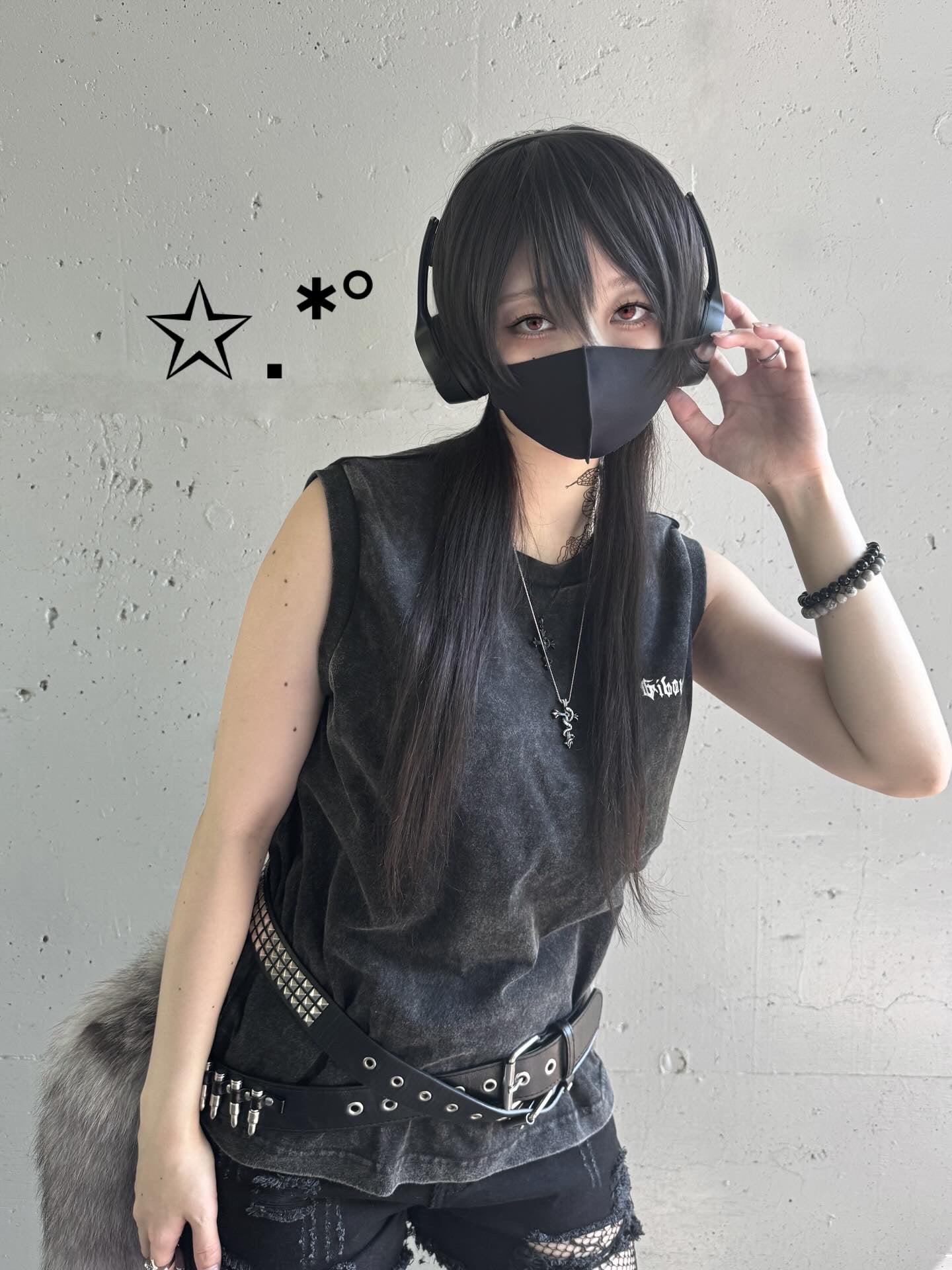 gibous snake scorpion Sleeveless T shirt powder grey