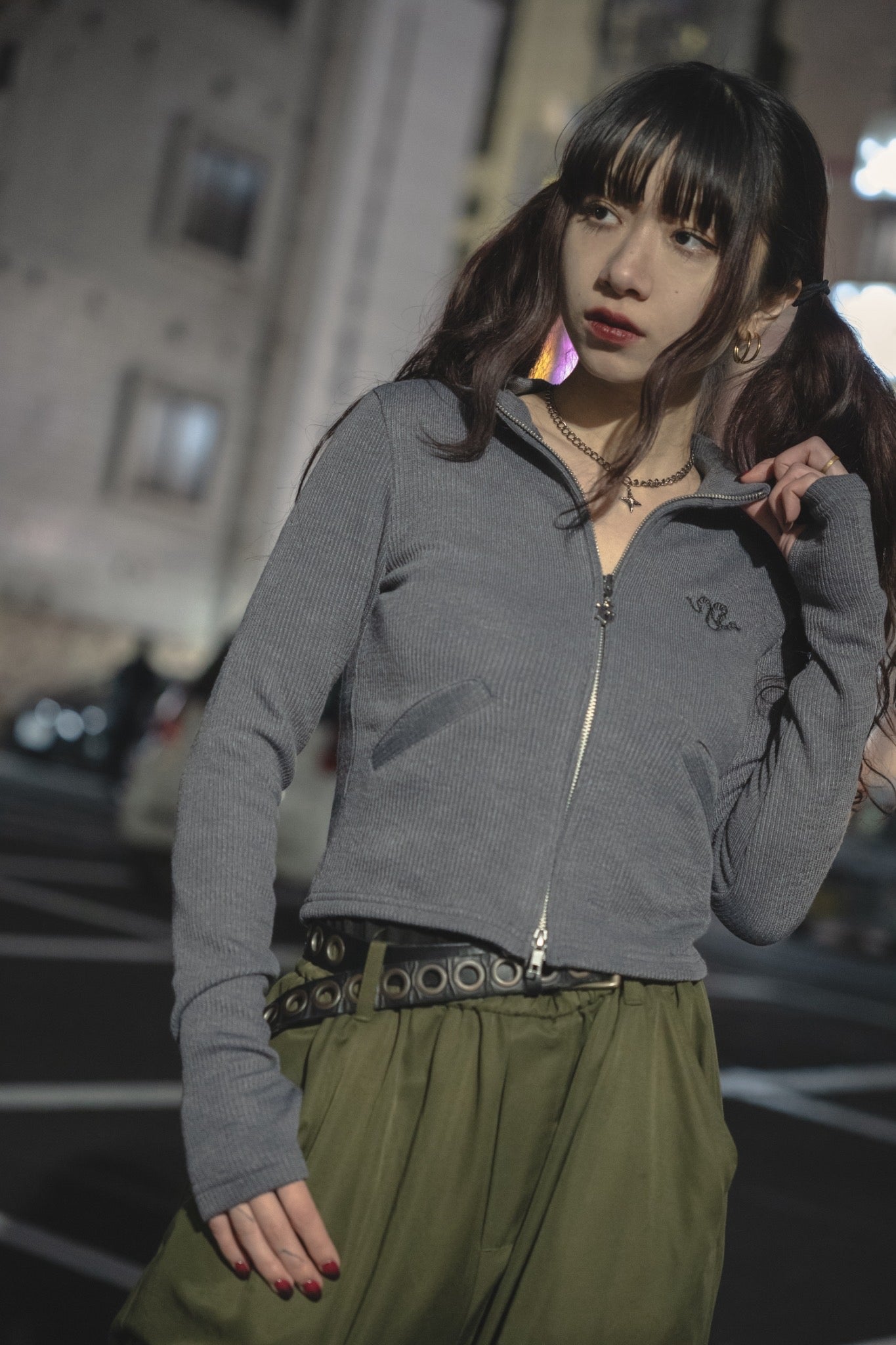 gibous skull bone zip up knit gray