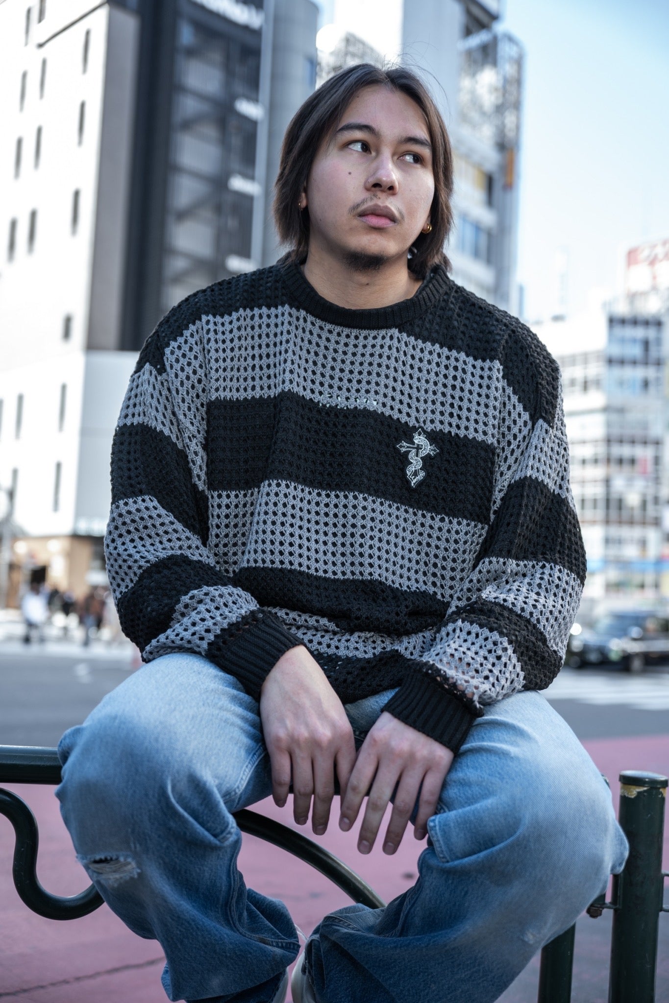 gibous snake cross border mesh knit