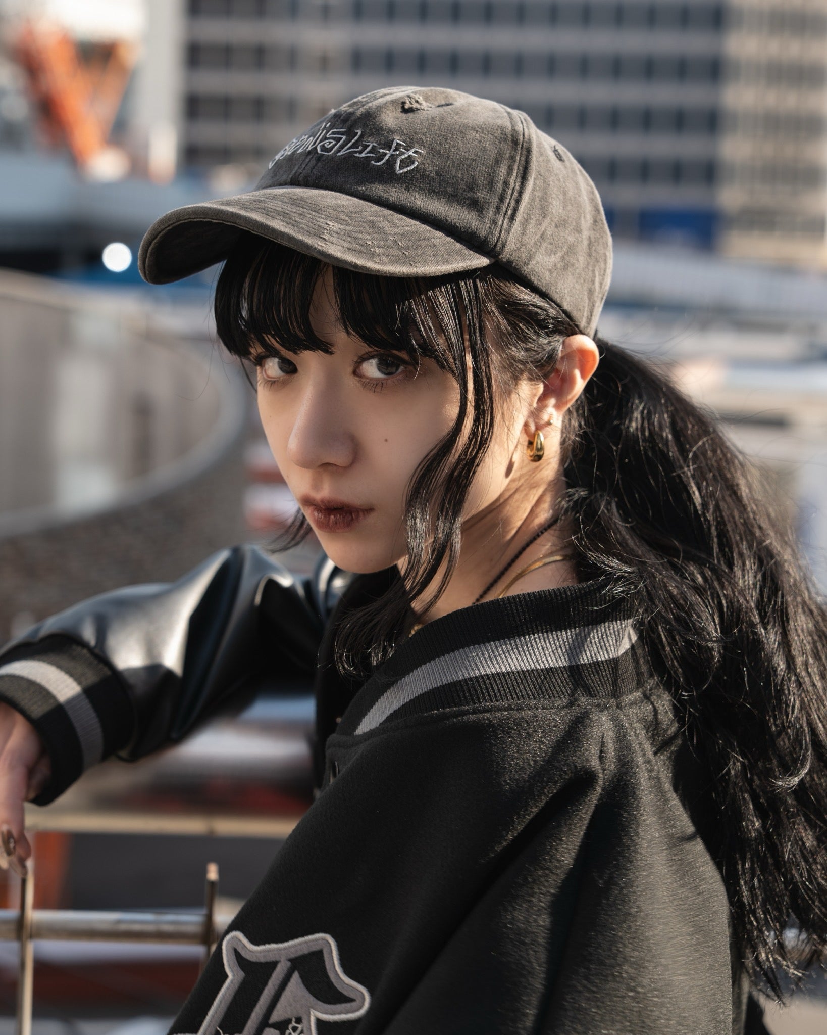 gibous damage life cap dark