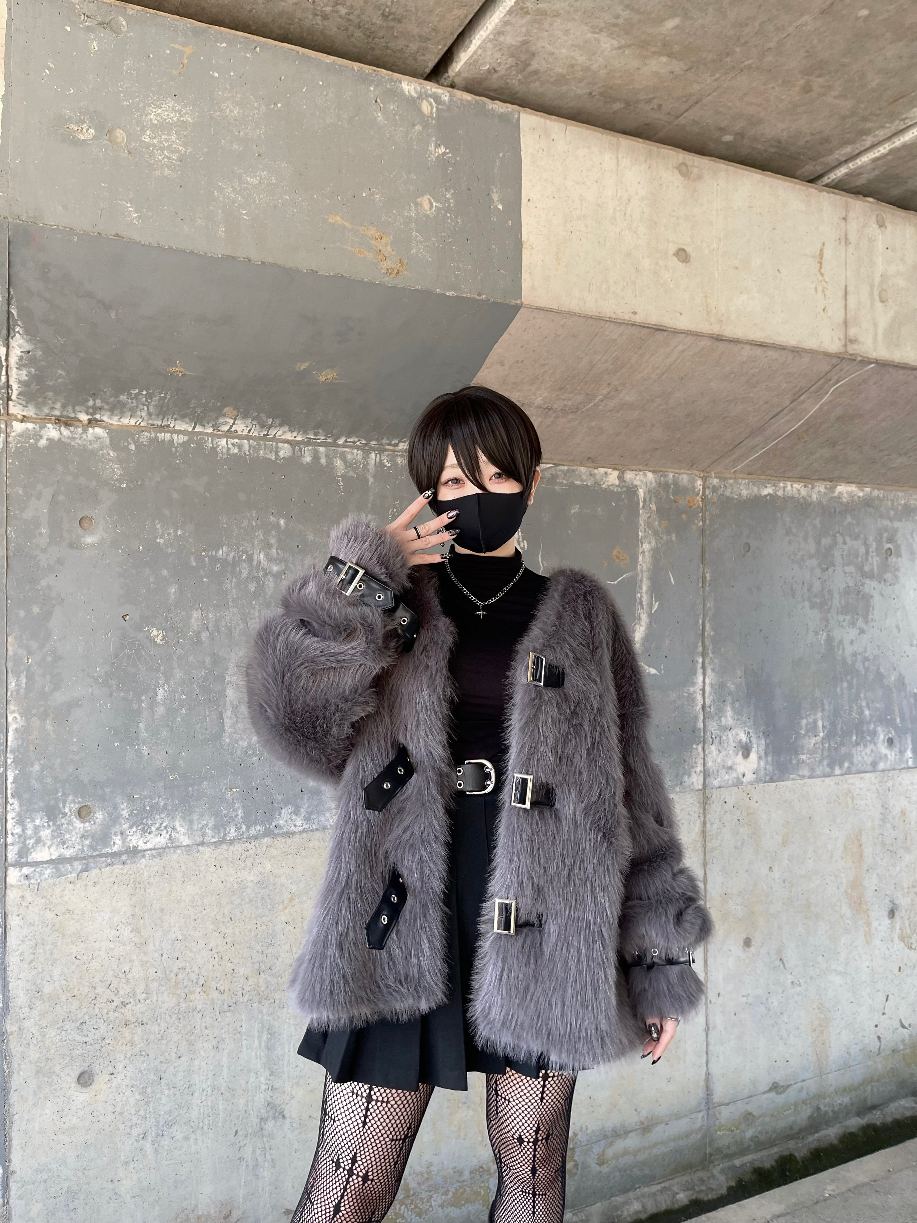 gibous×dependoll fur belt outer gray