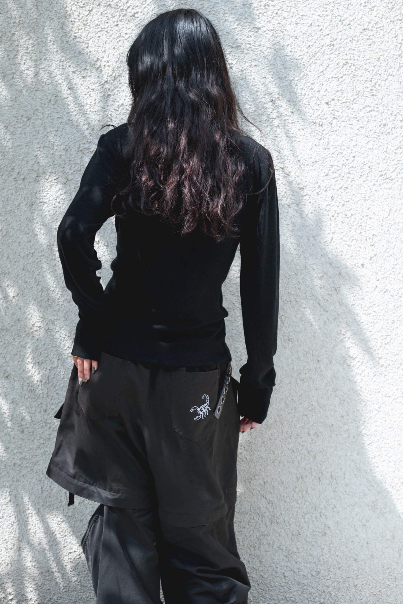 gibous snake scorpion waist shaping tops