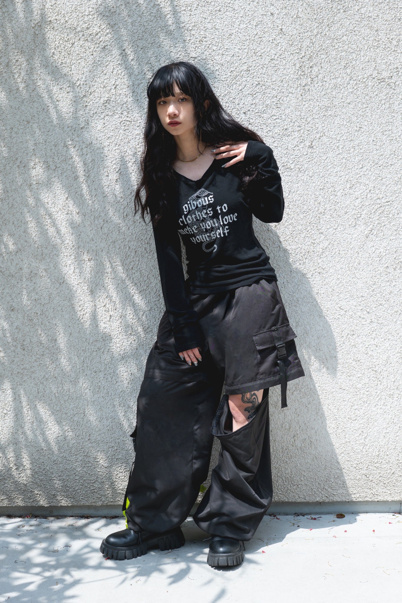 gibous snake scorpion waist shaping tops