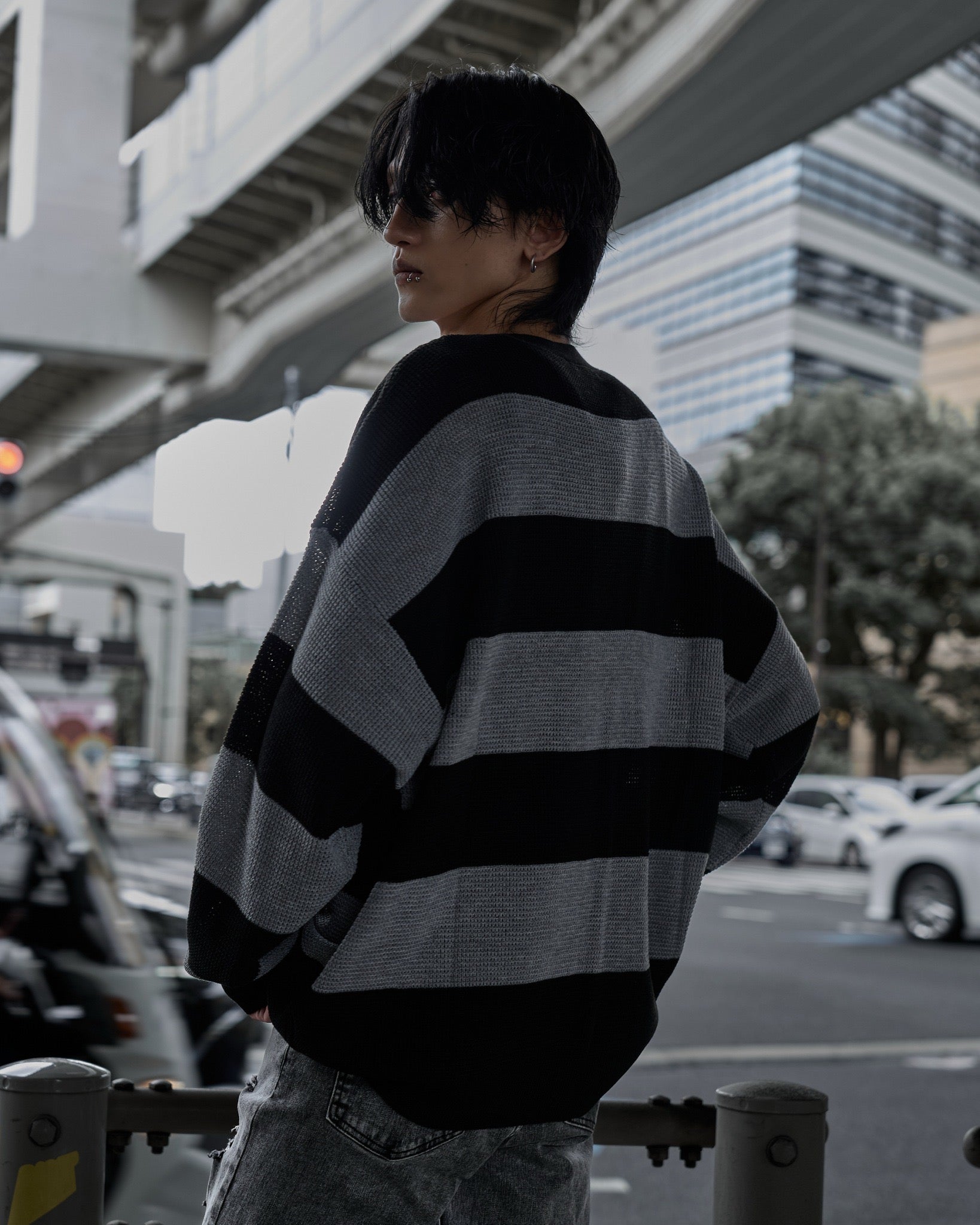 gibous scorpion mesh chuck border tops grey×black