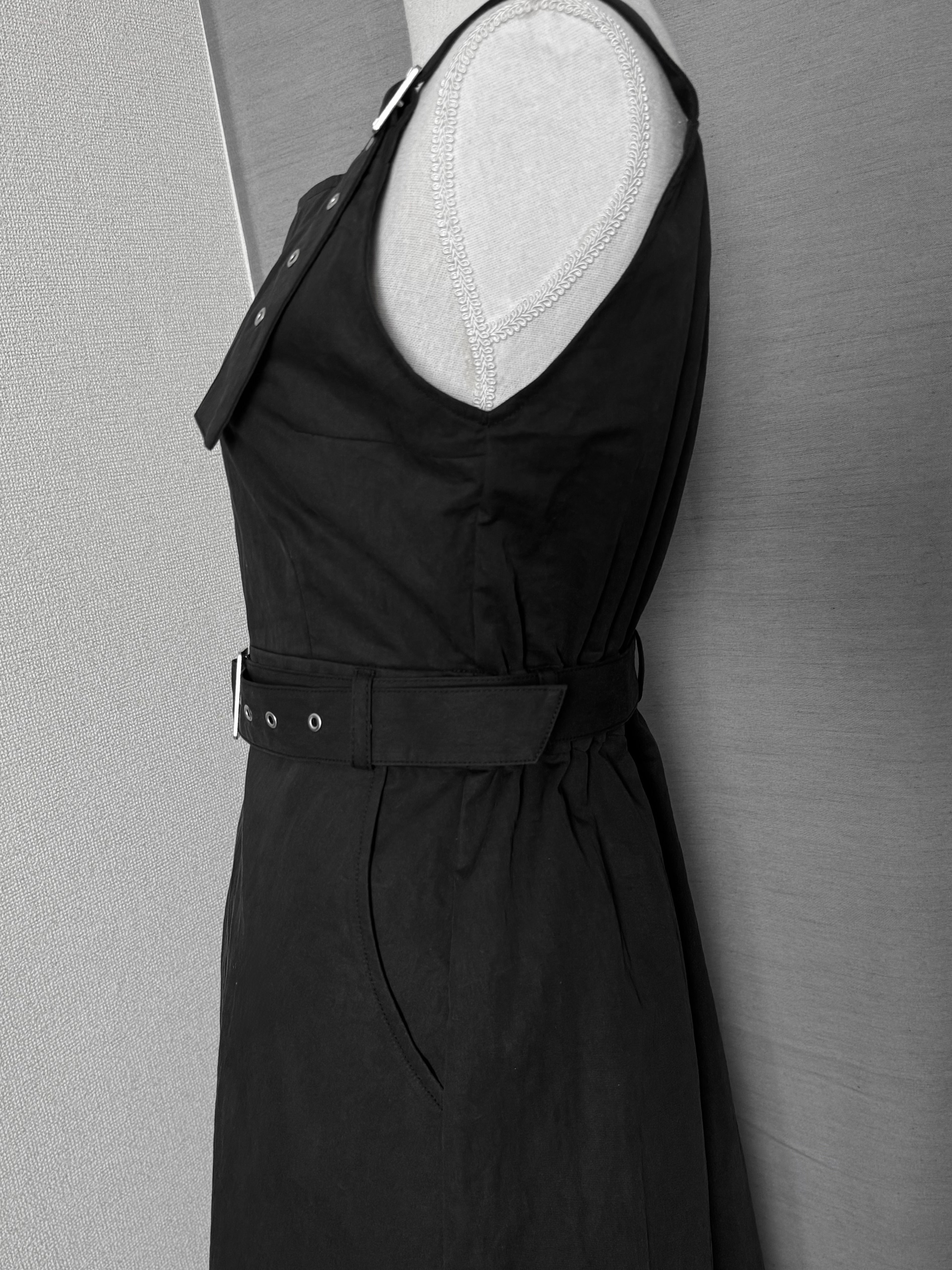 gibous snake cross jumper long skirt