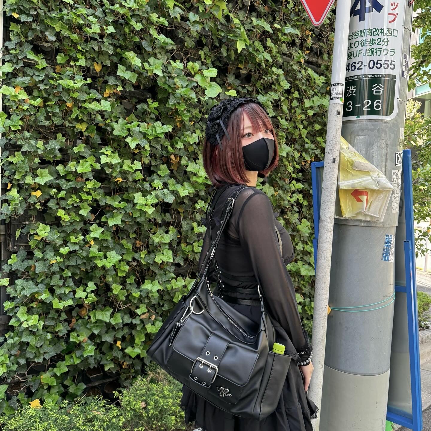 【再販】gibous snake bone belt shoulder bag