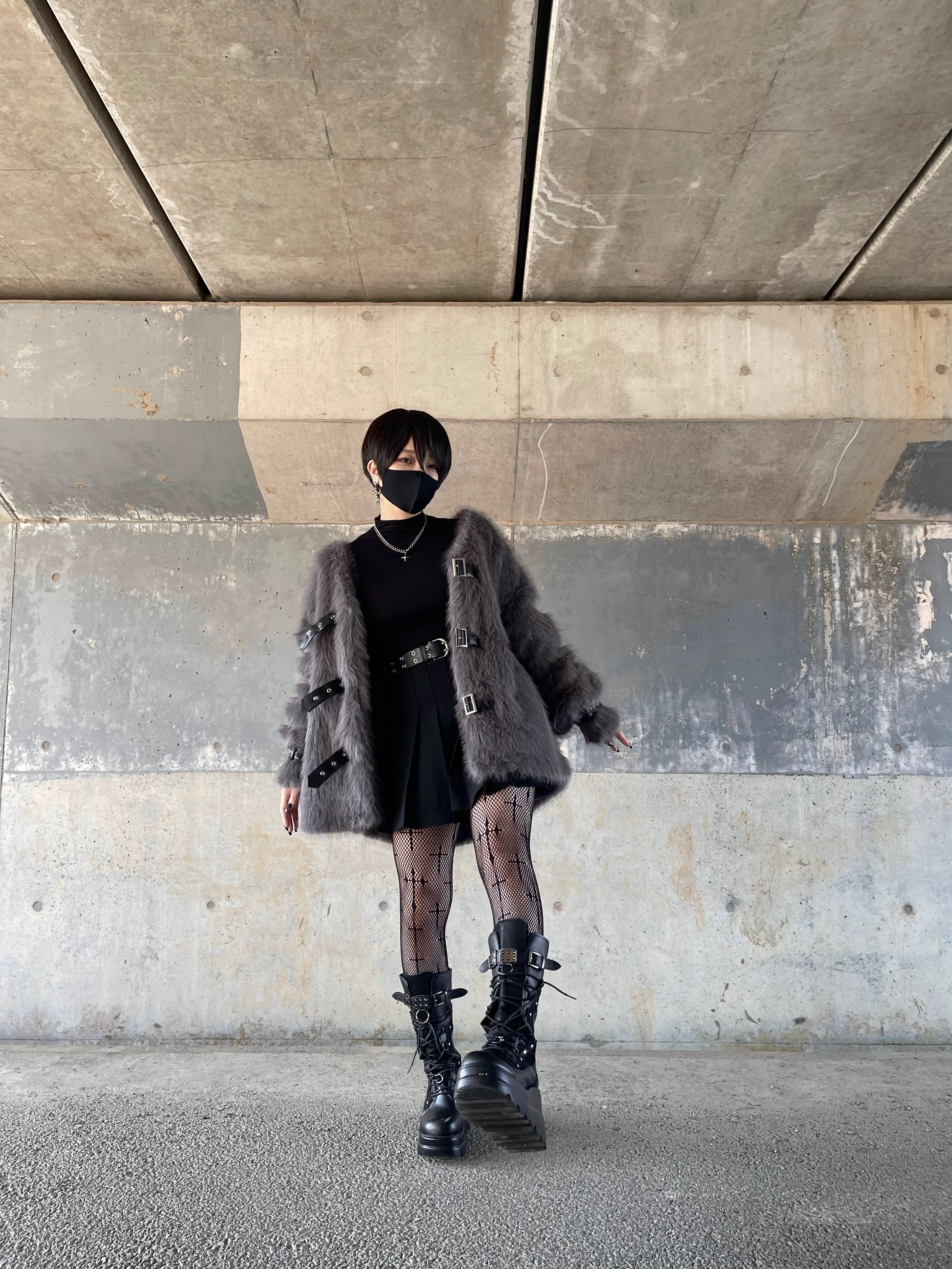 gibous×dependoll fur belt outer gray