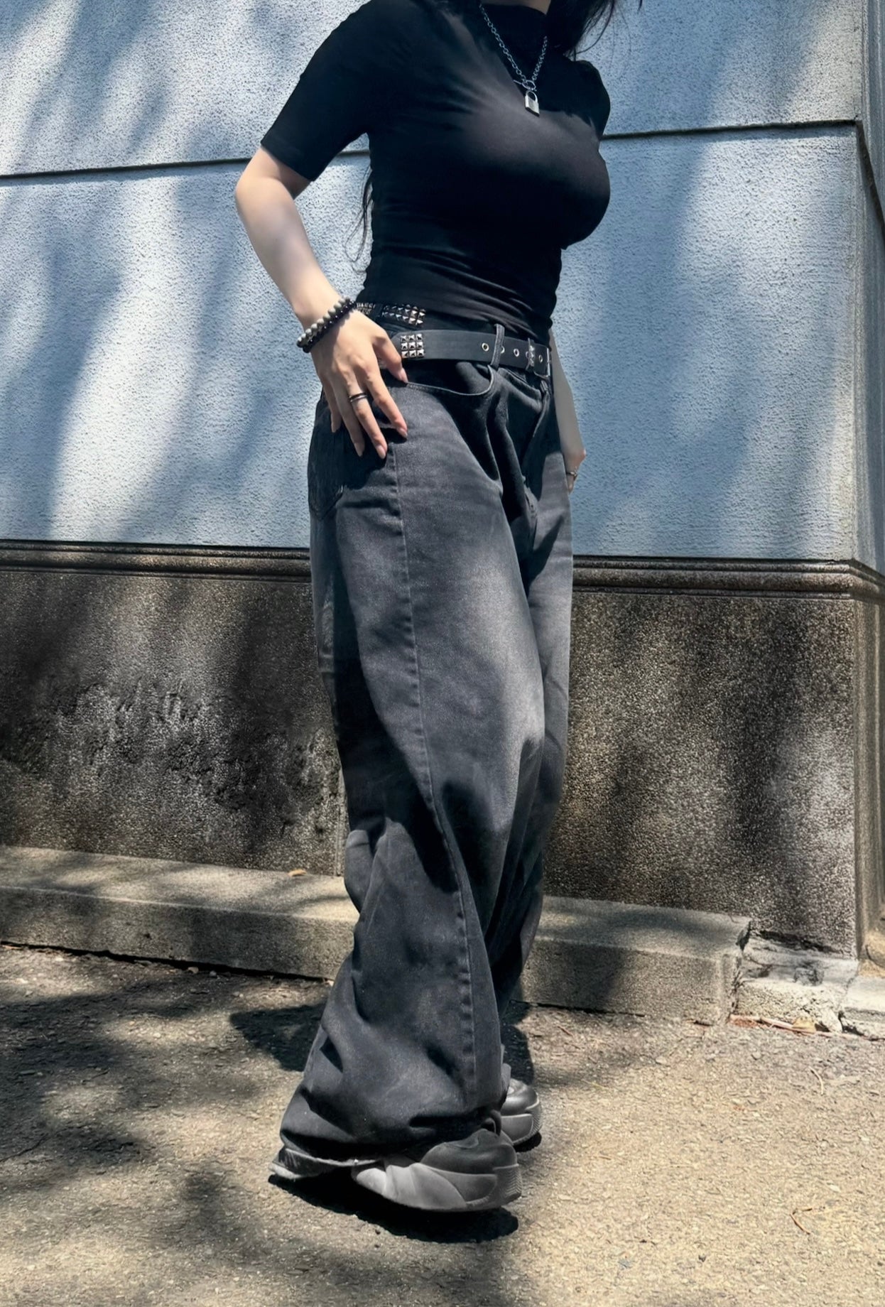 gibous snake scorpion pocket baggy pants