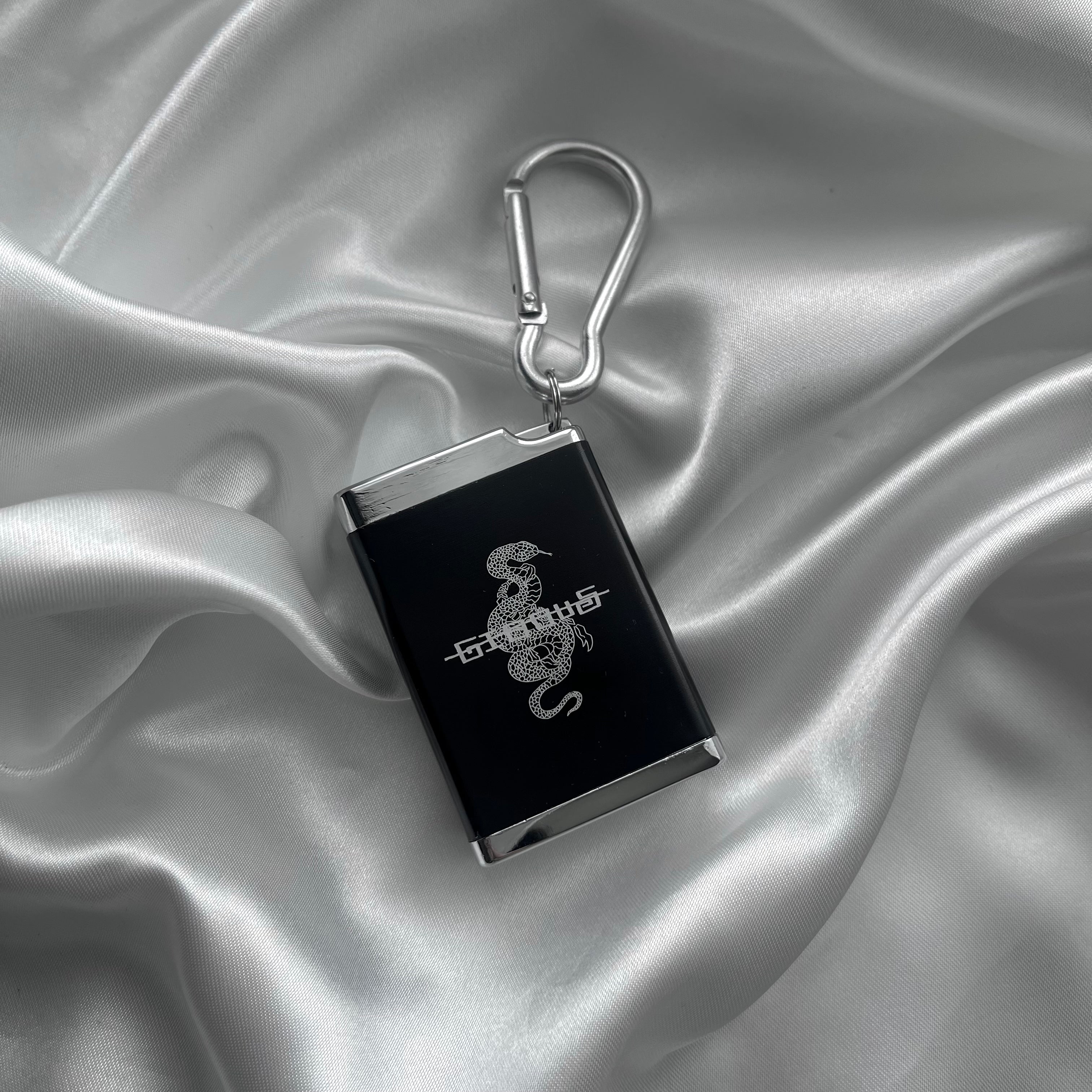 【订做】凸蛇蝎子标志烟灰缸盒