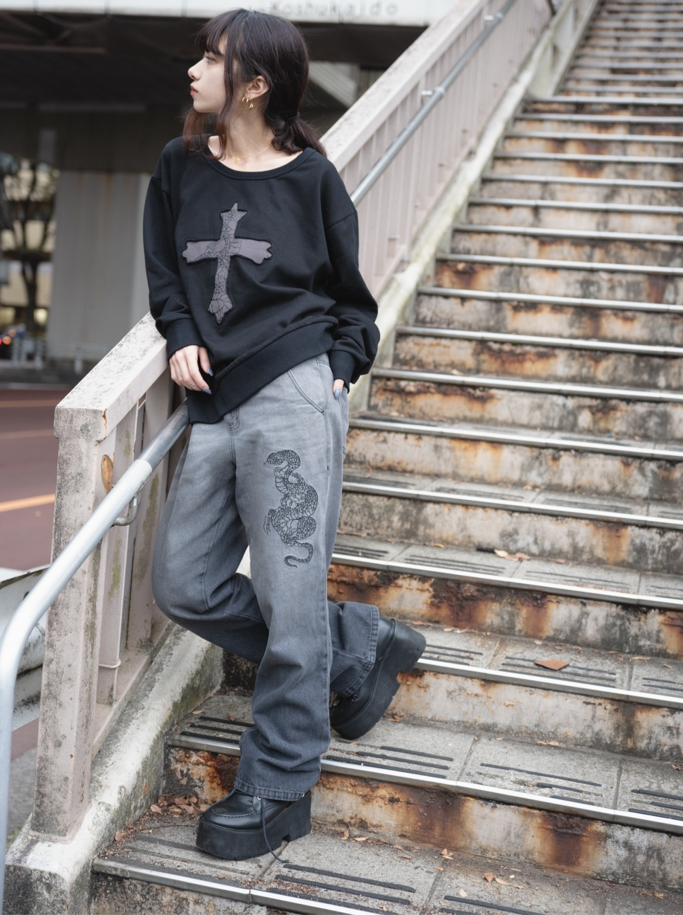 【再販】gibous snake scorpion smokey gradation denim