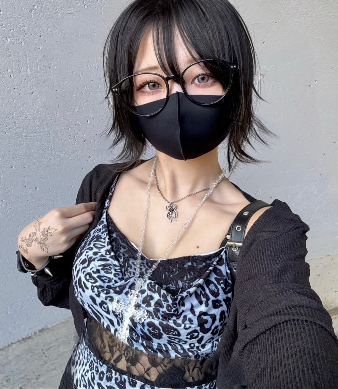 【再販】gibous snake scorpion black rim glasses