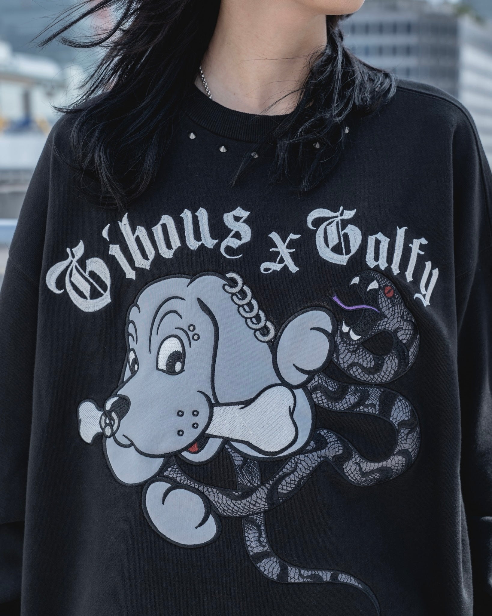 【受注生産】gibous×GALFY snake dog damage studs trainer black