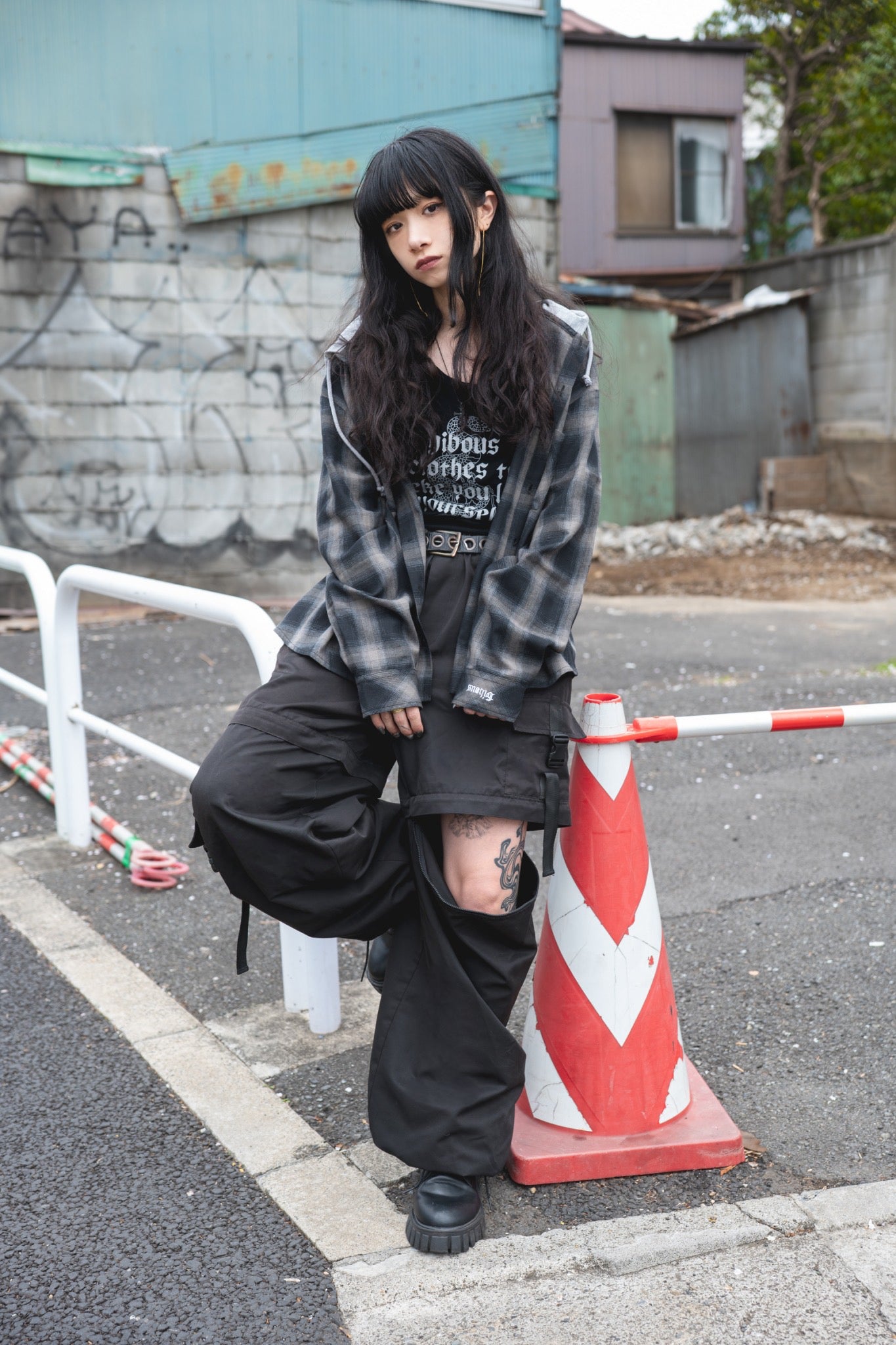 【再販】gibous snake scorpion check shirt hoodie