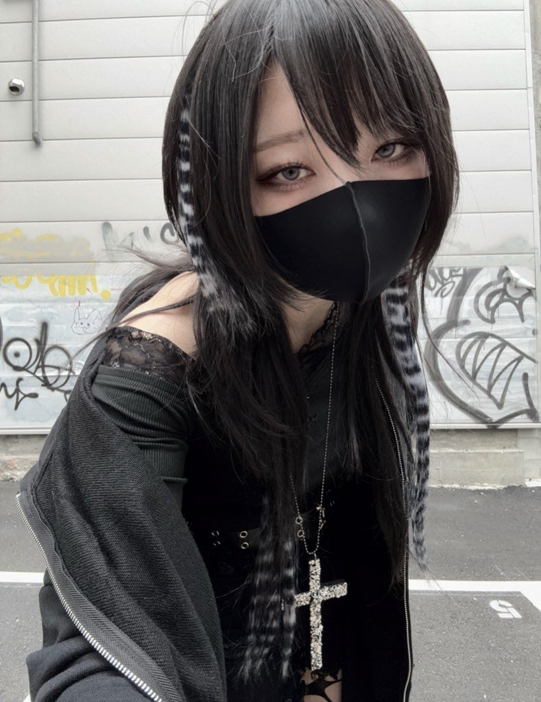 【再販】gibous logo snake cross parker black