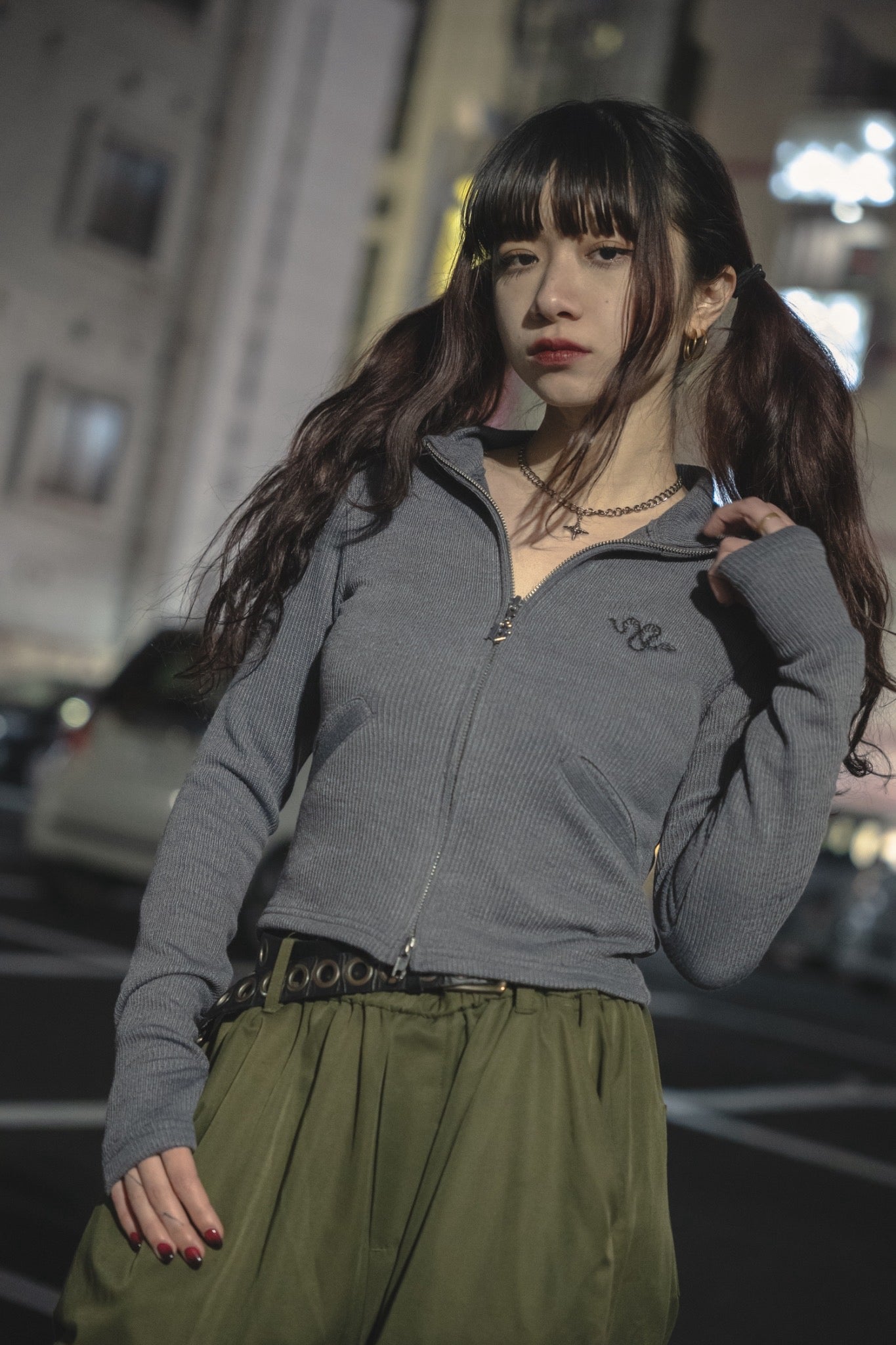 gibous skull bone zip up knit gray