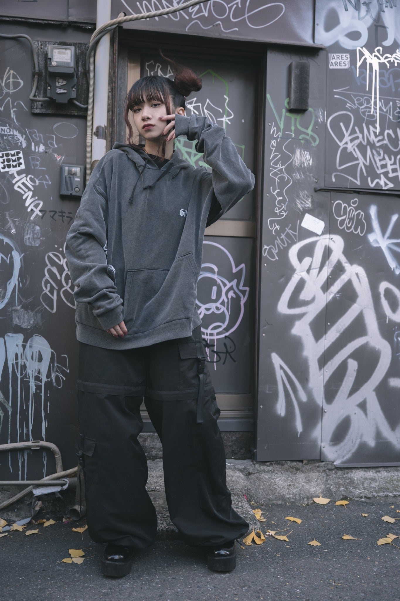gibous tribal design powder parker