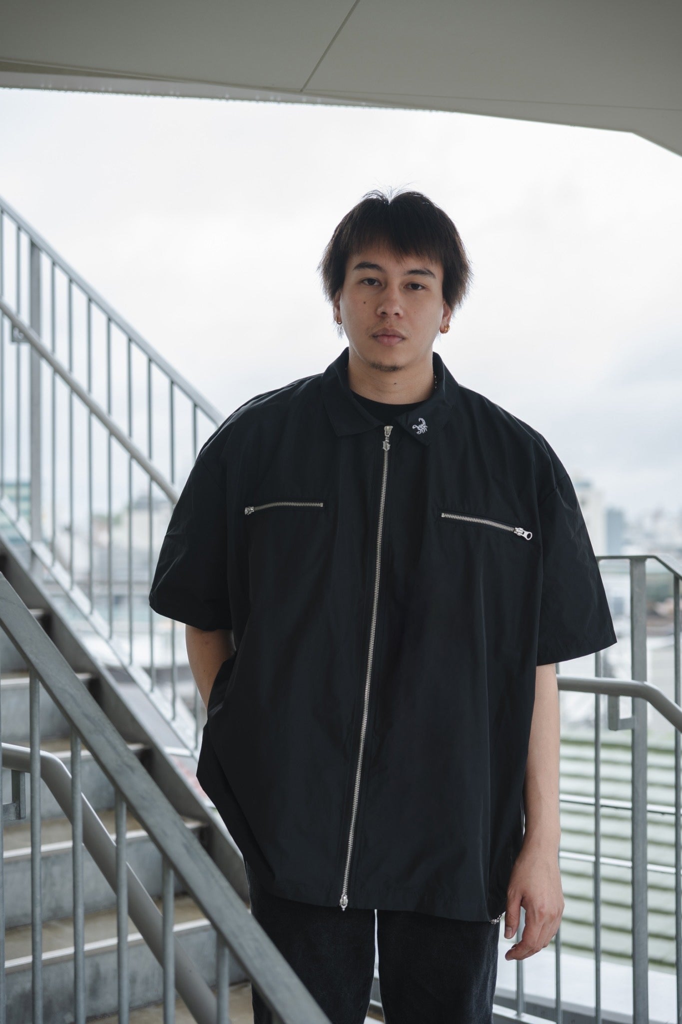 gibous scorpion zipper jacket