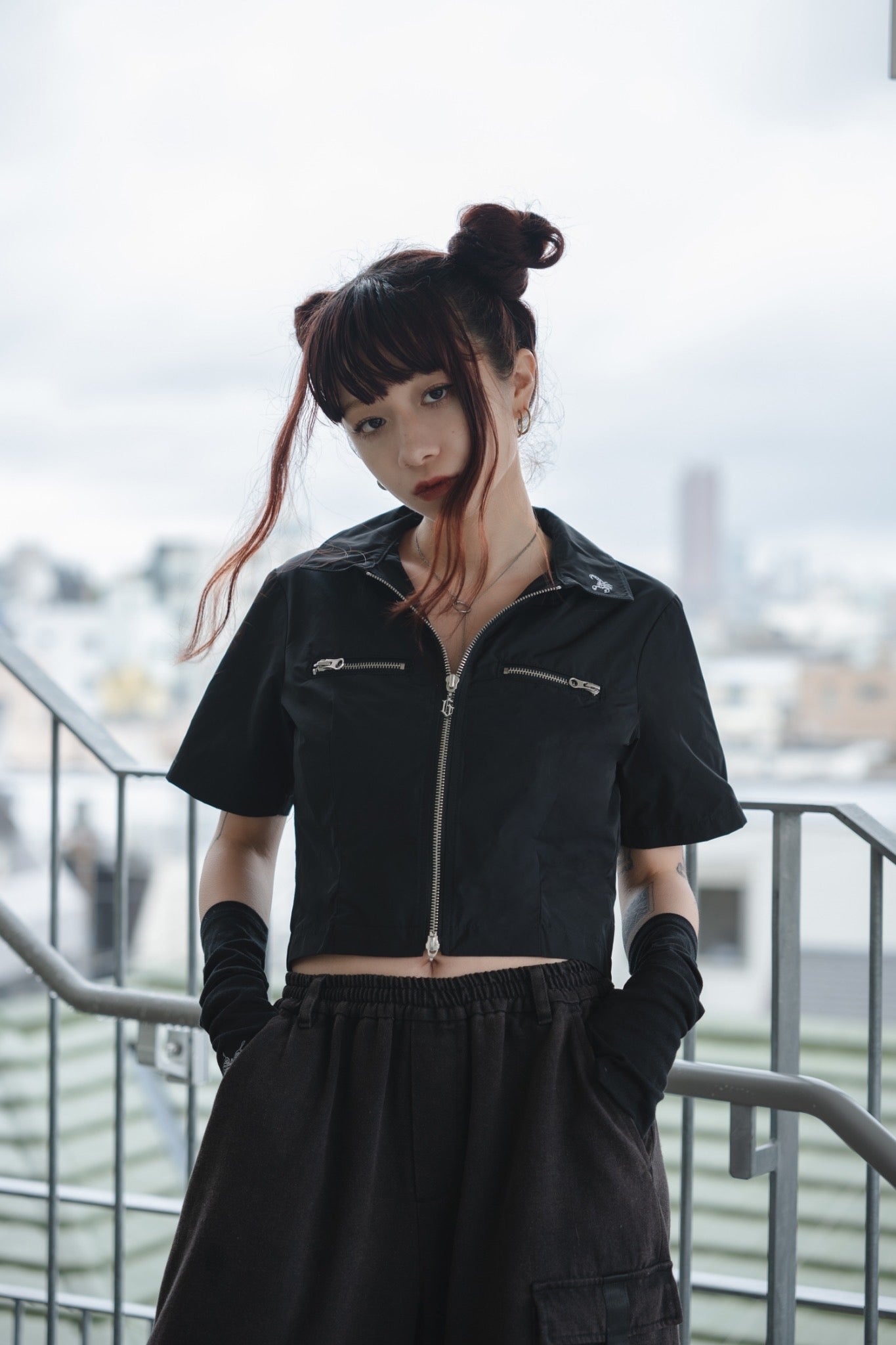 gibous scorpion zipper jacket