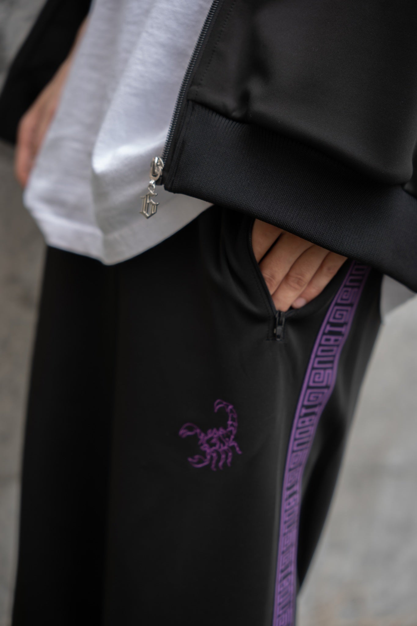 【再販】gibous logo jersey scorpion black purple pants