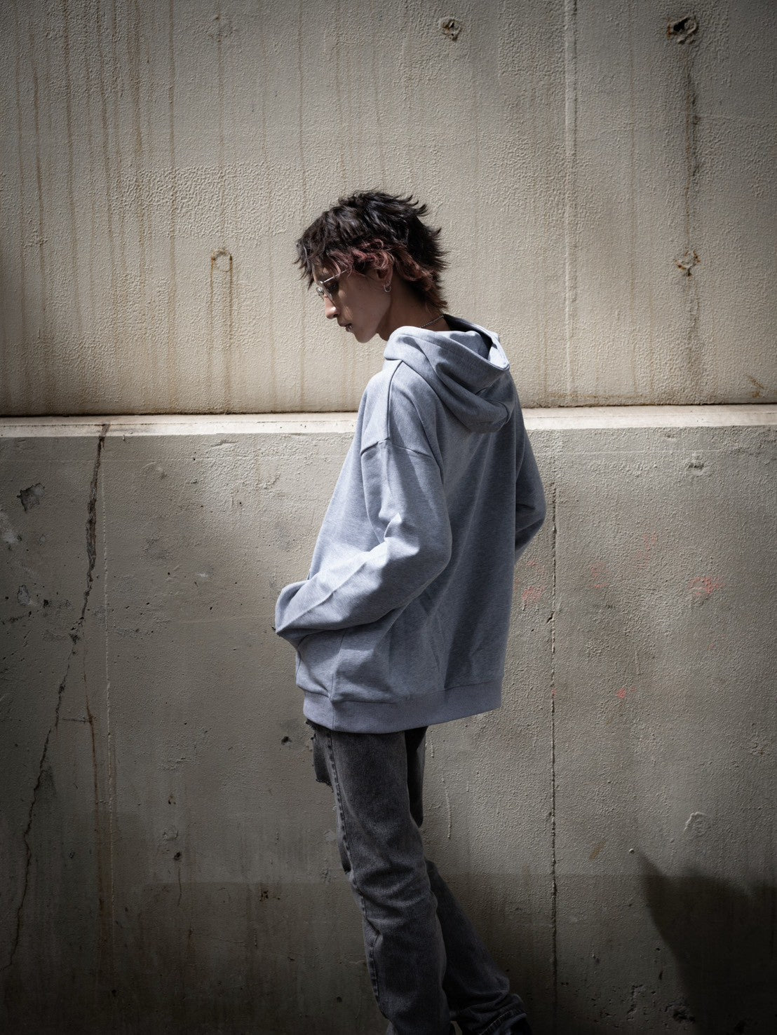 gibous G hoodie gray