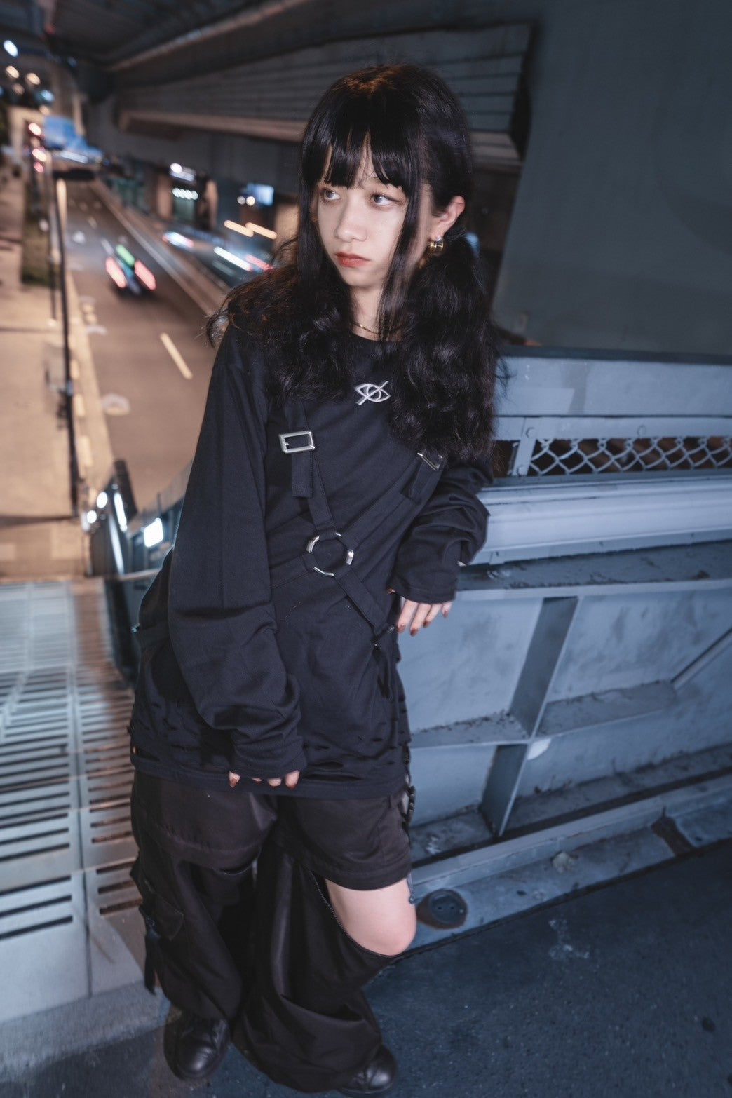 gibous×kry cross belt long t shirt