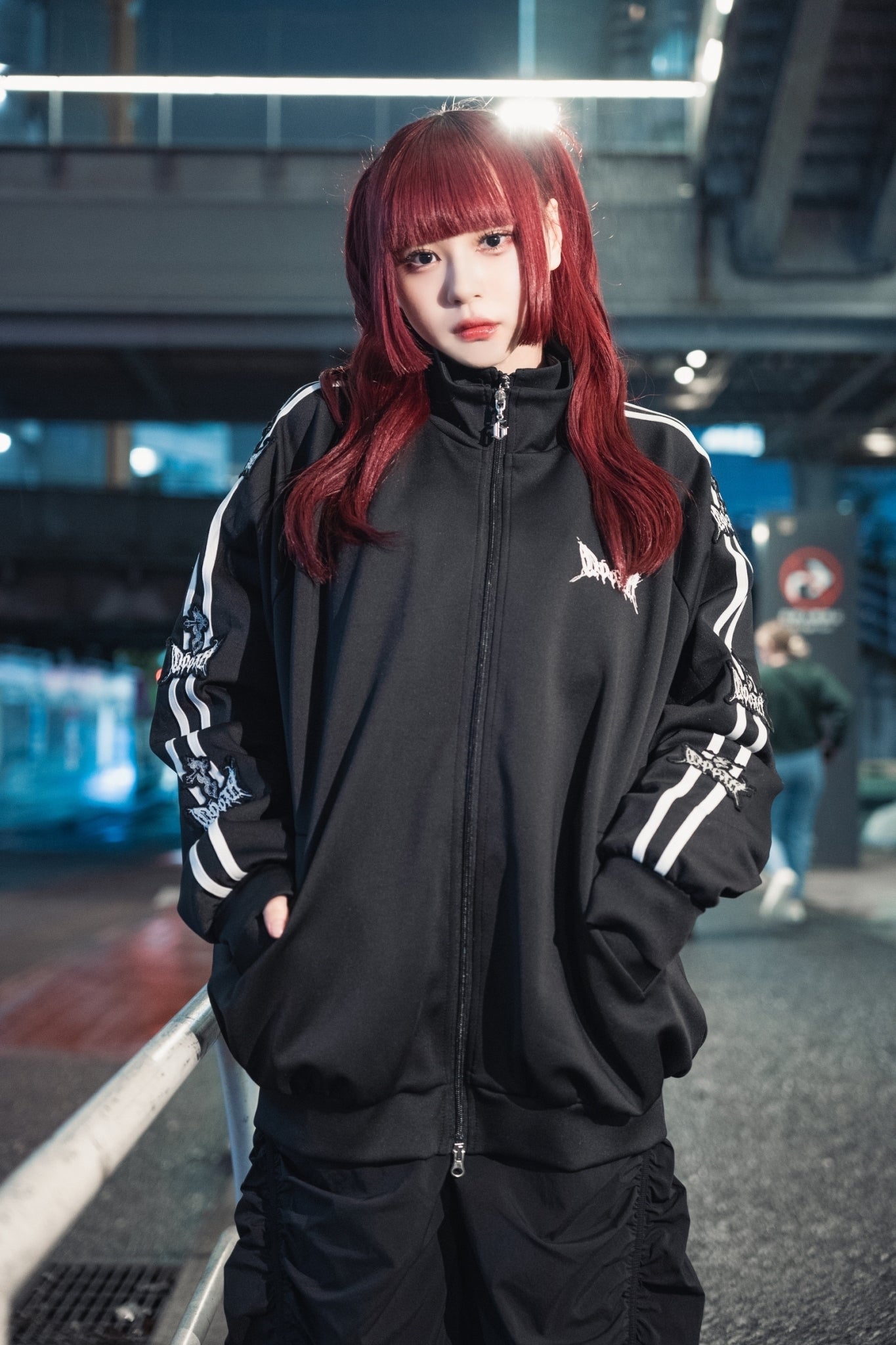 gibous×QOOZA line wappen track jacket black (short/normal)