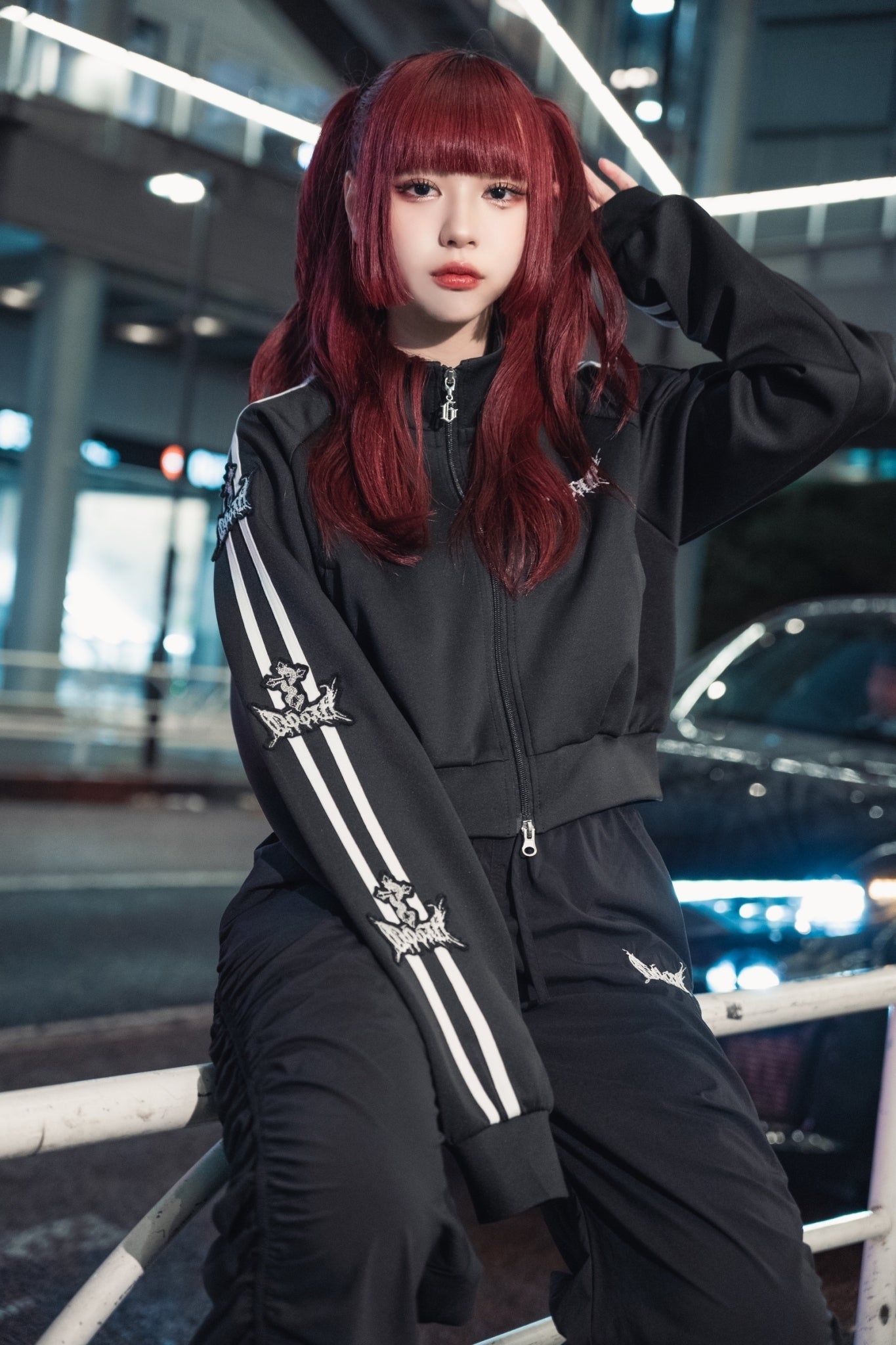 gibous×QOOZA line wappen track jacket black (short/normal)