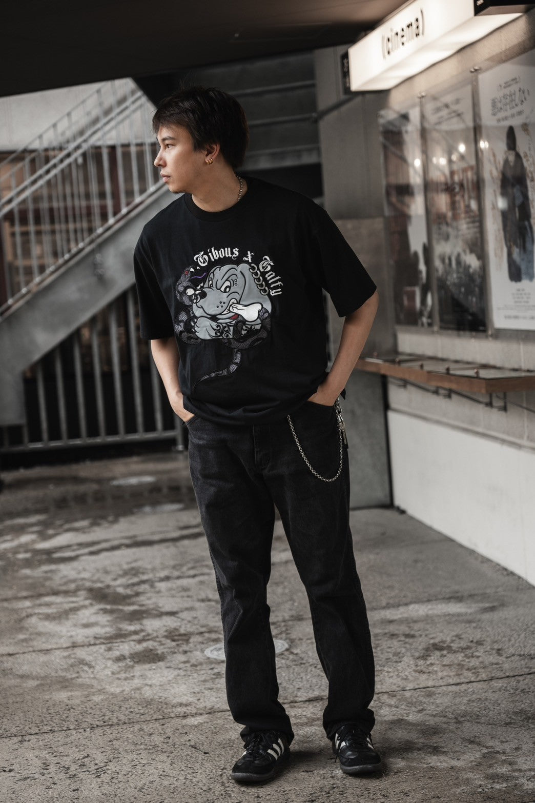 【再販】gibous×GALFY snake dog damage T shirt black
